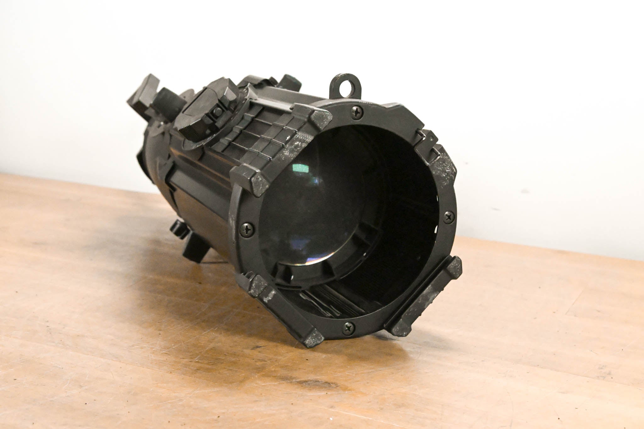 ETC Source Four Zoom 25-50 Degree 750 Ellipsoidal Light