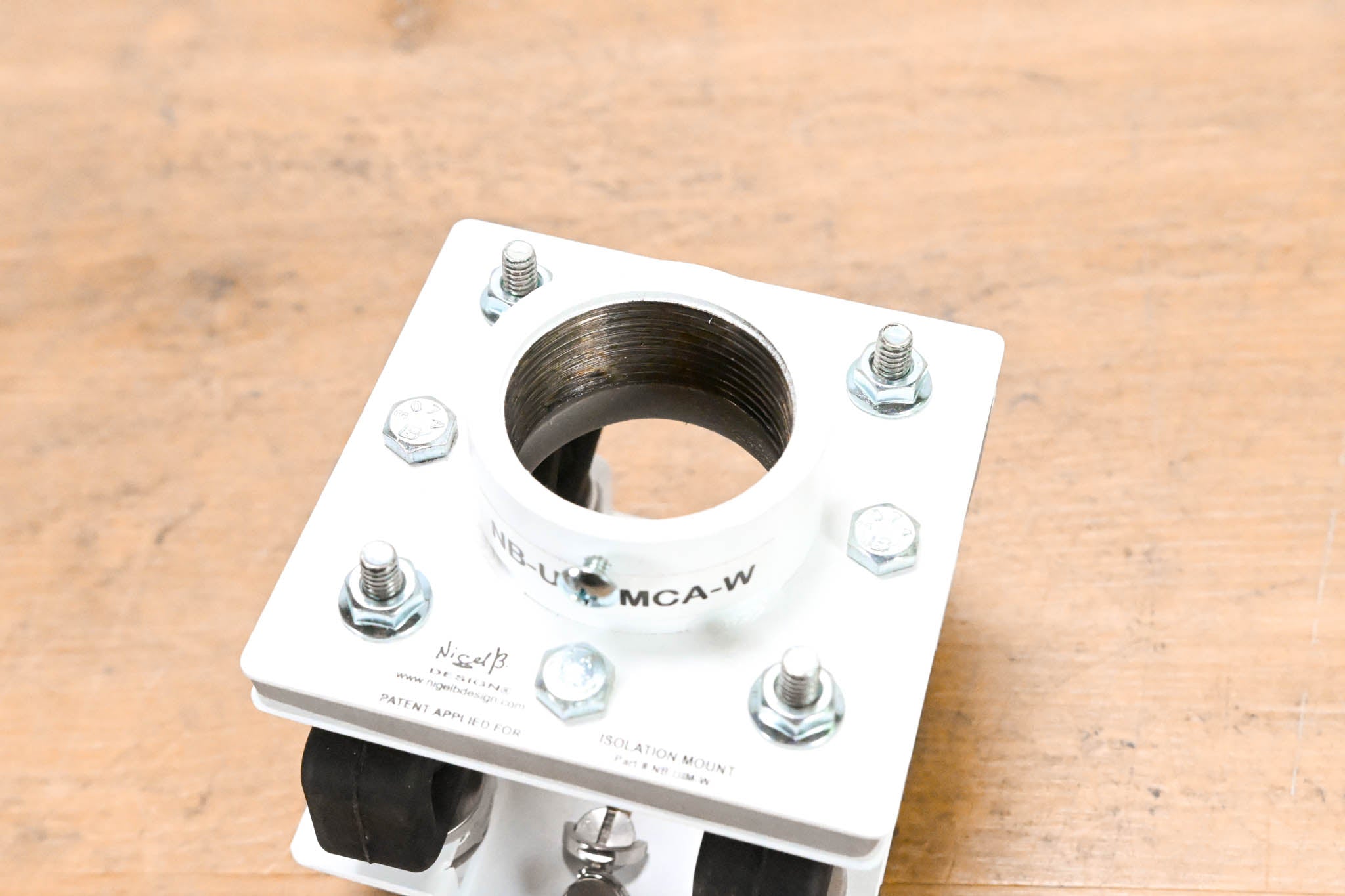 Nigel B Design NB UIM-MCA-W Anti-Vibration Multi-Camera Adapter, White