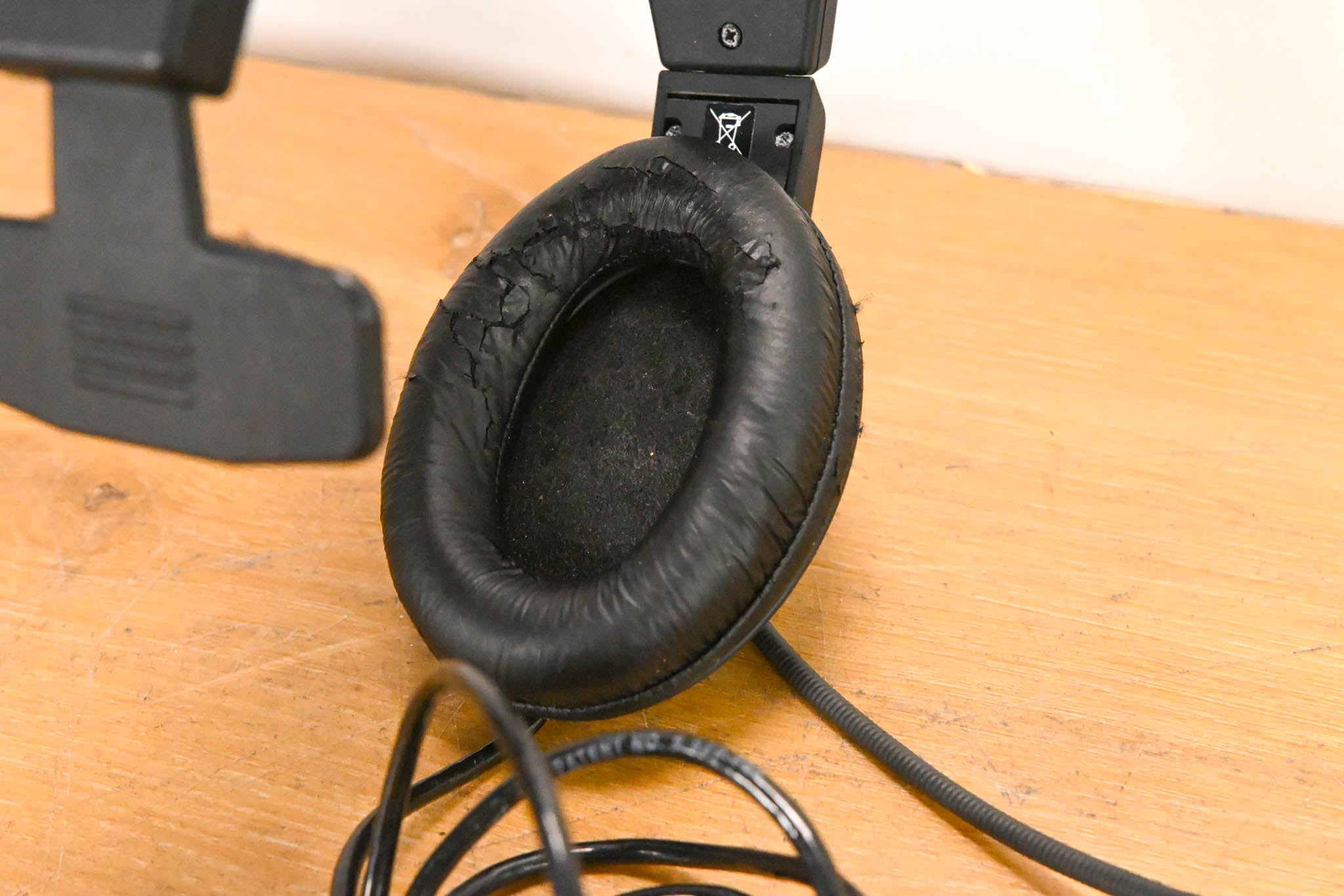 Clear-Com CC-15-MD4 Single-Ear Intercom Headset with Mini DIN Connector