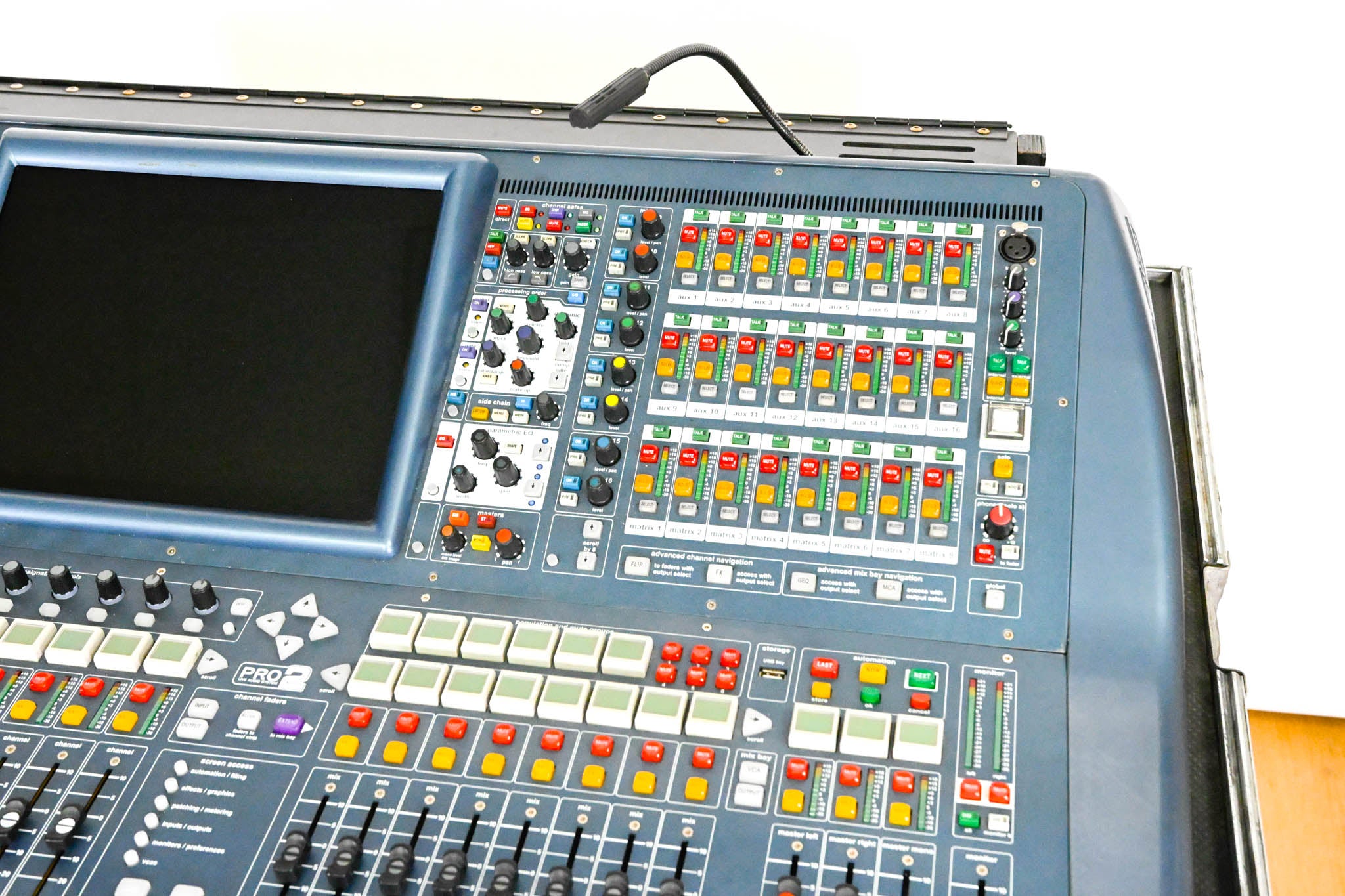 Midas PRO2 Live Digital Audio Mixing Console with Flight Case