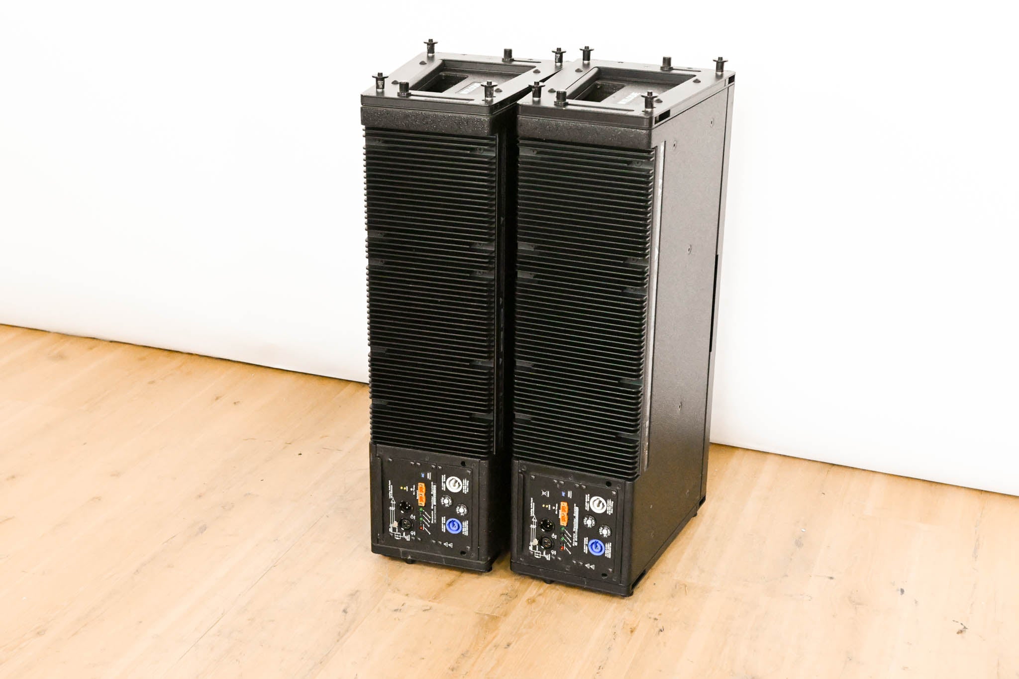 Meyer Sound M'elodie High-Power Curvilinear Array Loudspeaker (PAIR)