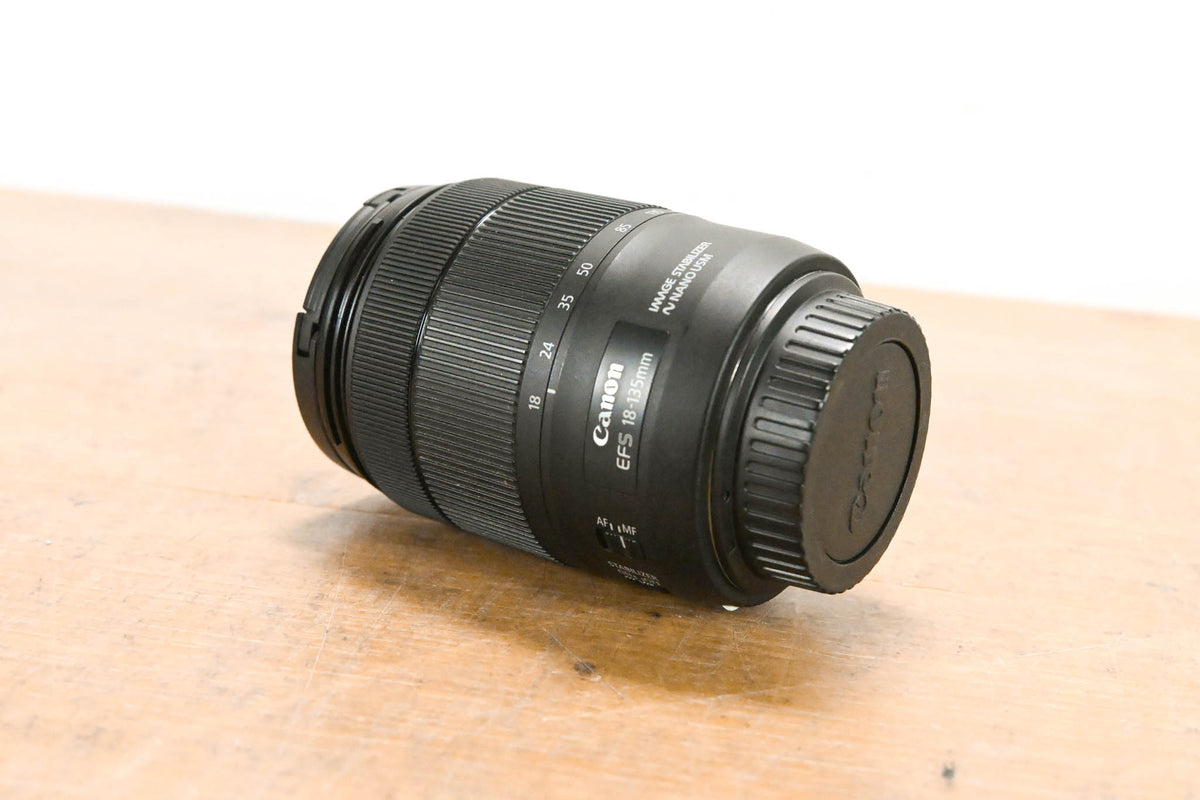 Canon EF-S 18-135mm f/3.5-5.6 IS NANO USM Lens