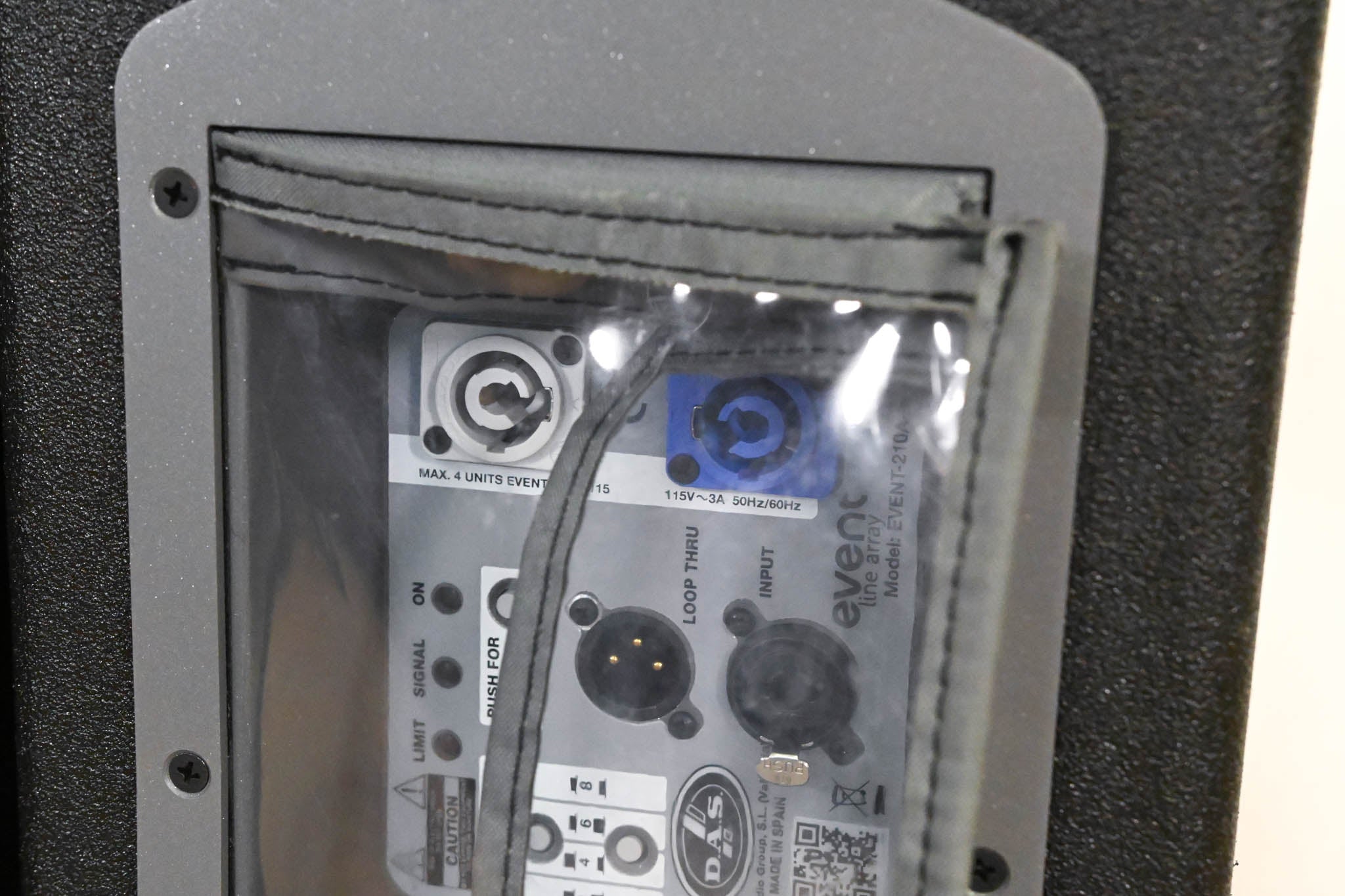 DAS Audio Event 210A 2x10" 3-Way Active Line Array Loudspeaker (PAIR)