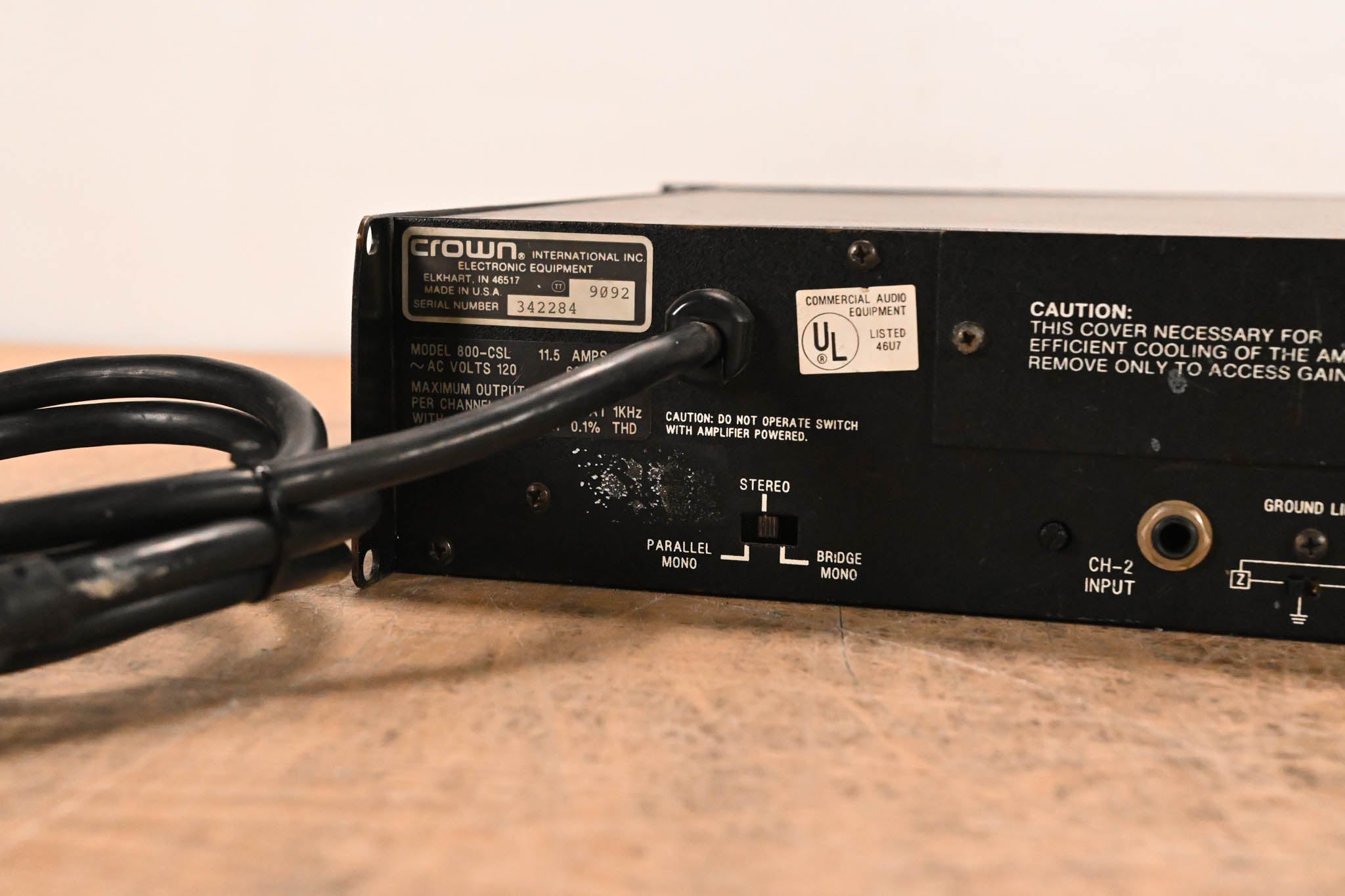 Crown 800 CSL 2-Channel Power Amplifier