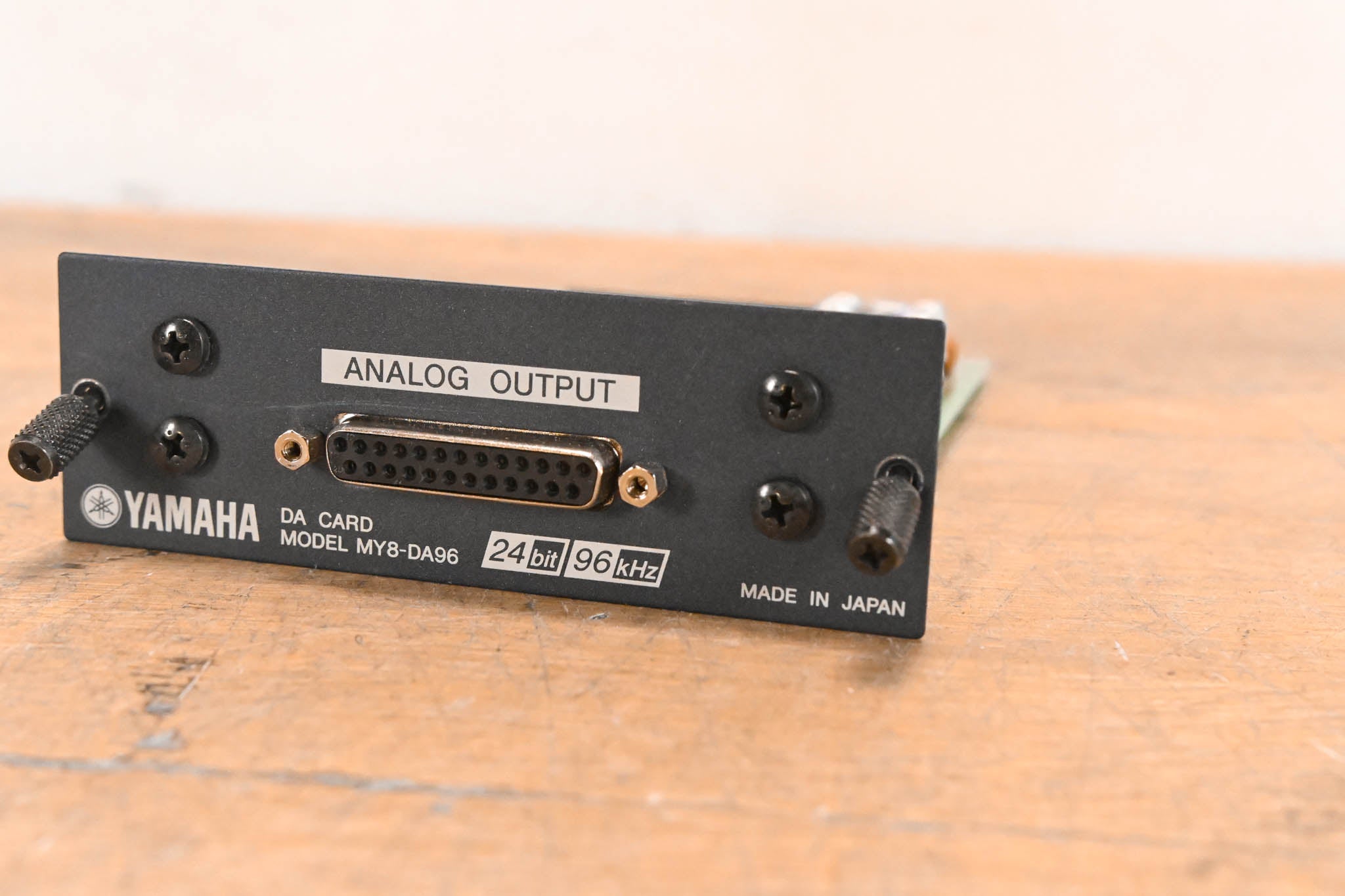 Yamaha MY8-DA96 24-bit, 96kHz 8-Channel Analog Output Card