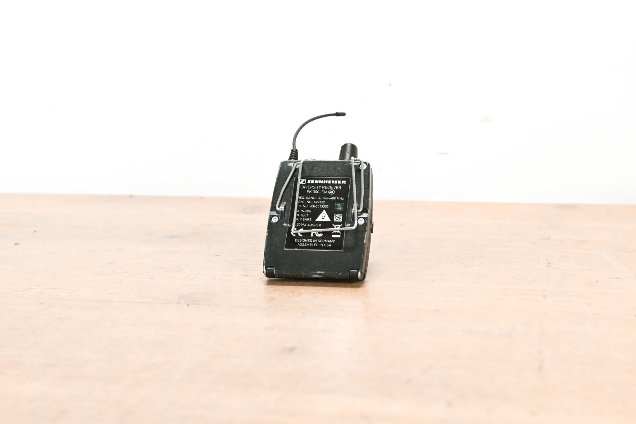 Sennheiser ew 300 IEM G3 Wireless IEM System 566-608 MHz NO POWER SUPPLY