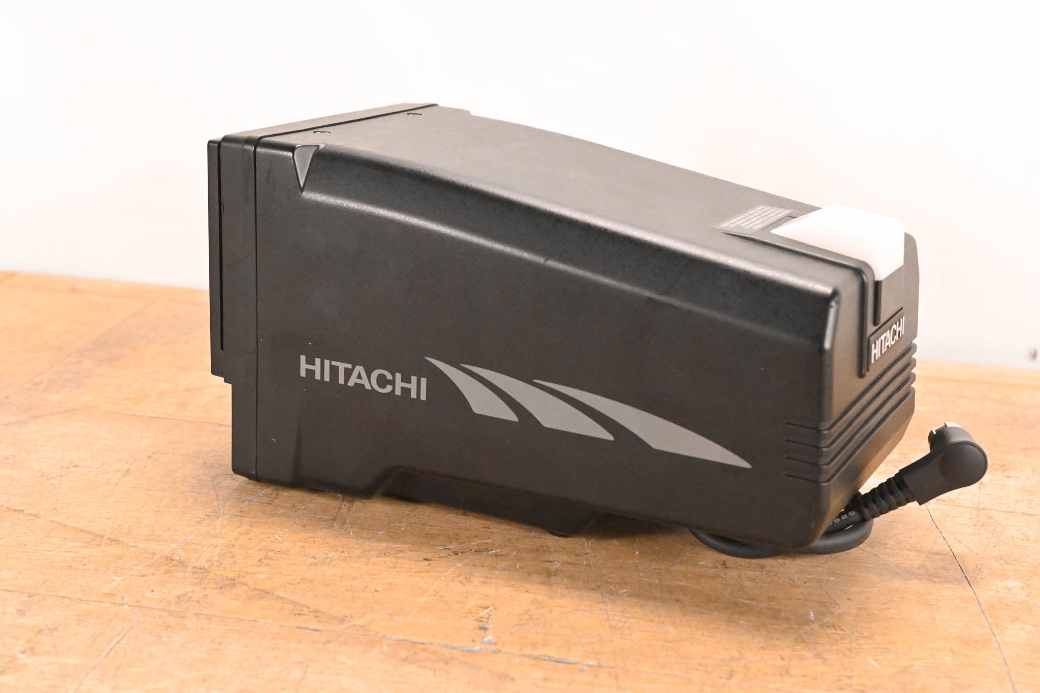 Hitachi VF-HD500 5" Black and White CRT Viewfinder