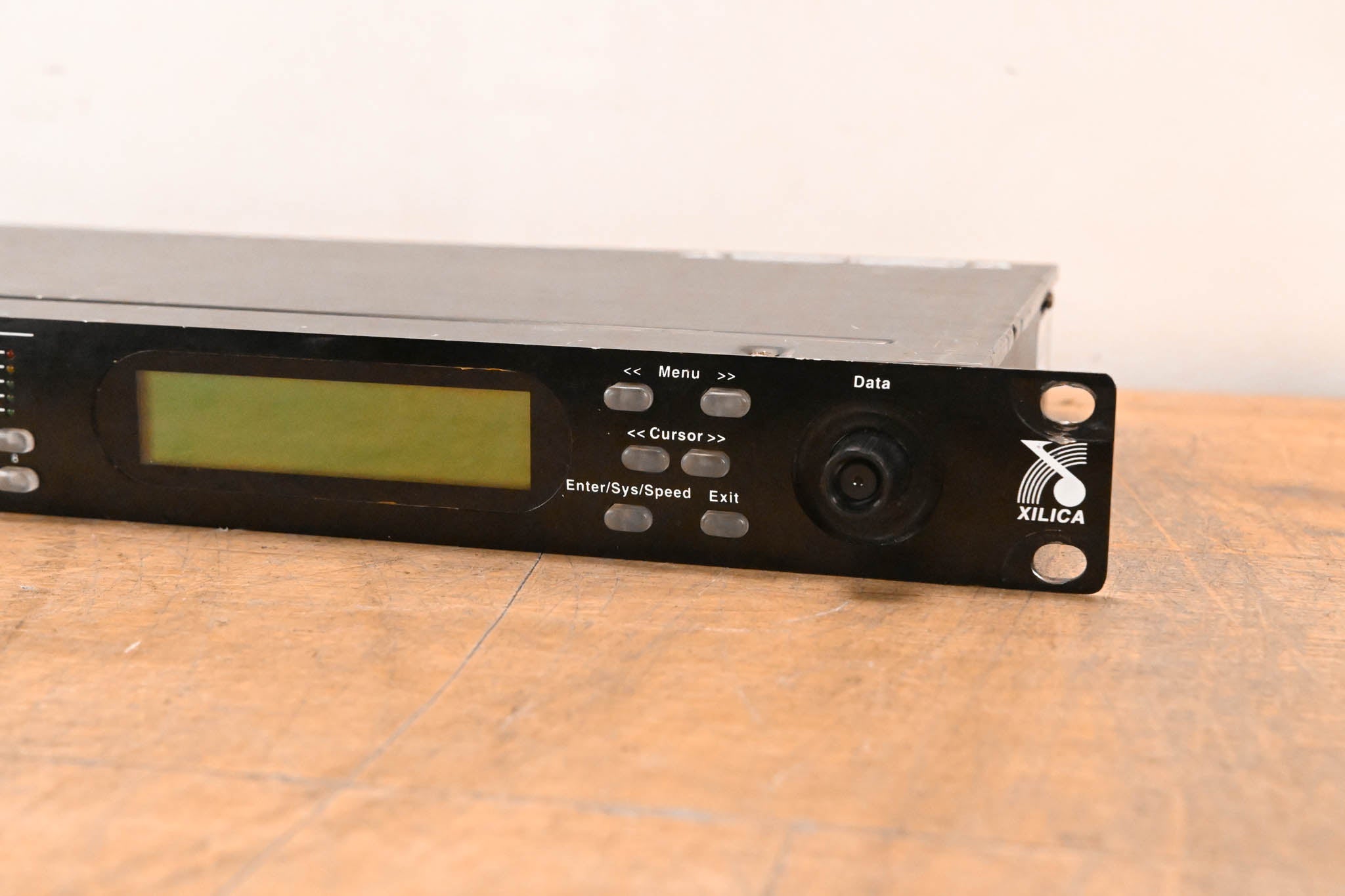 Xilica DLP-4080 Loudspeaker Controller