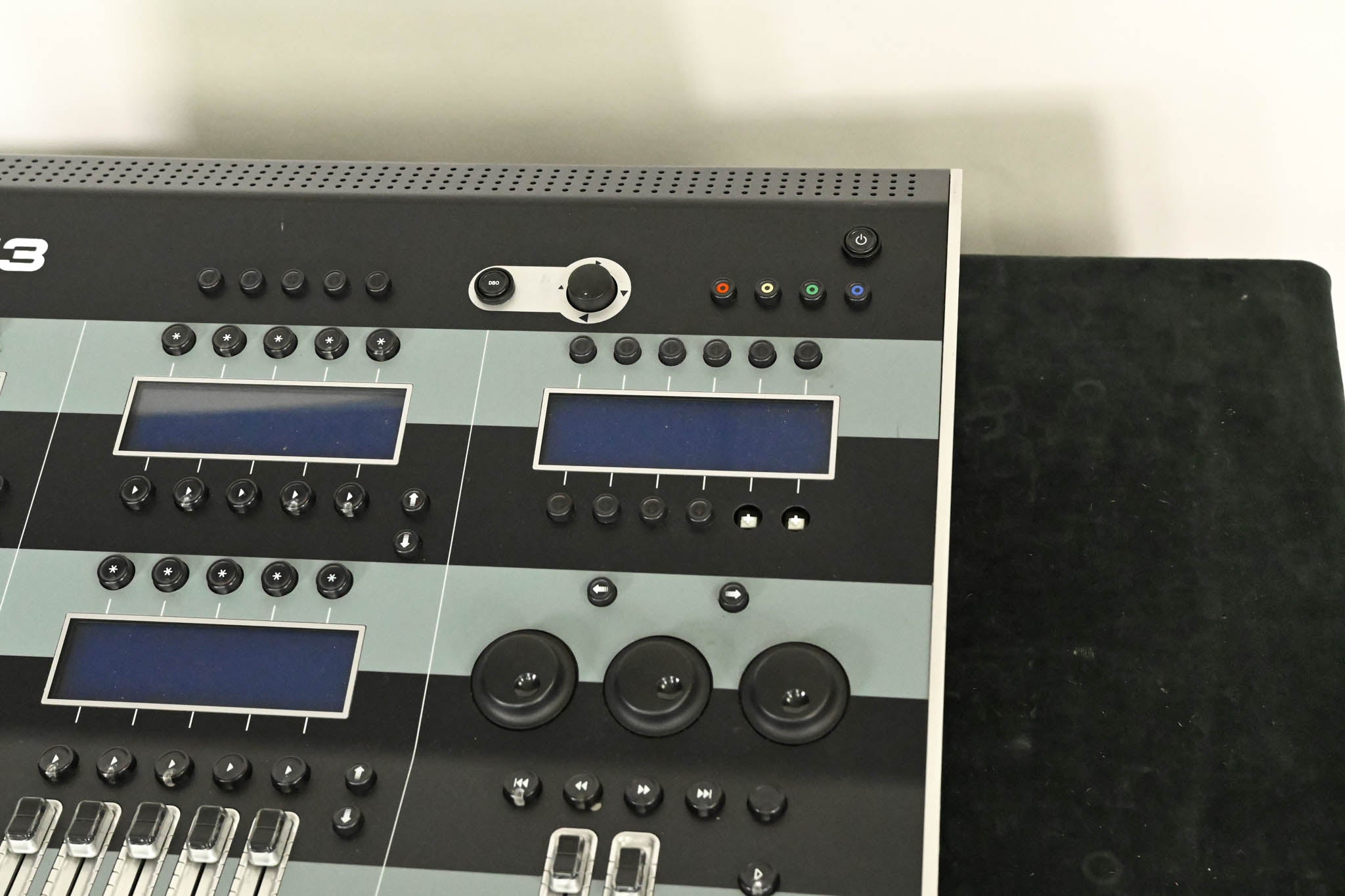 Jands Vista I3 Lighting Control Console
