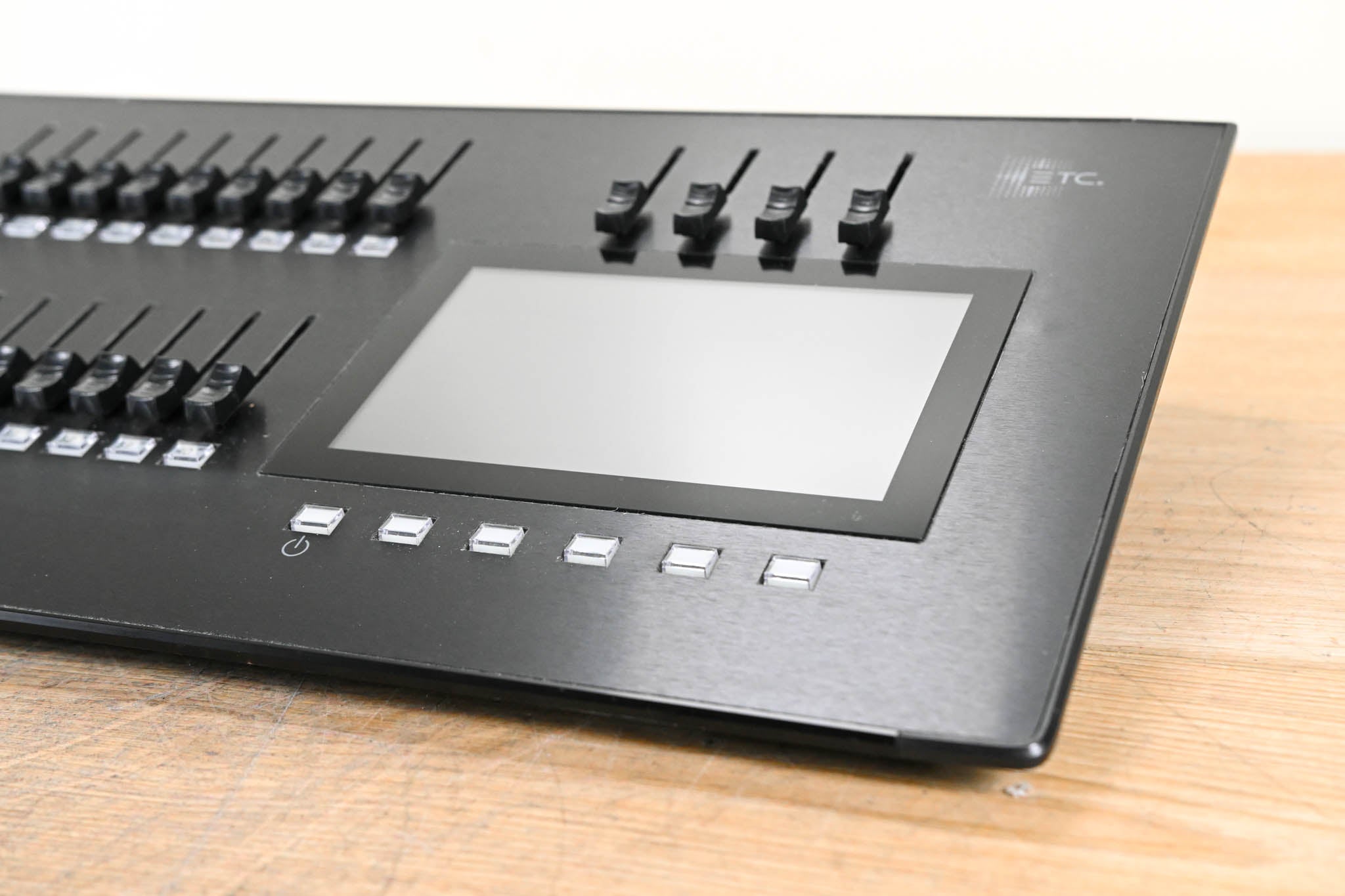 ETC CS40AV ColorSource 40AV DMX Lighting Console