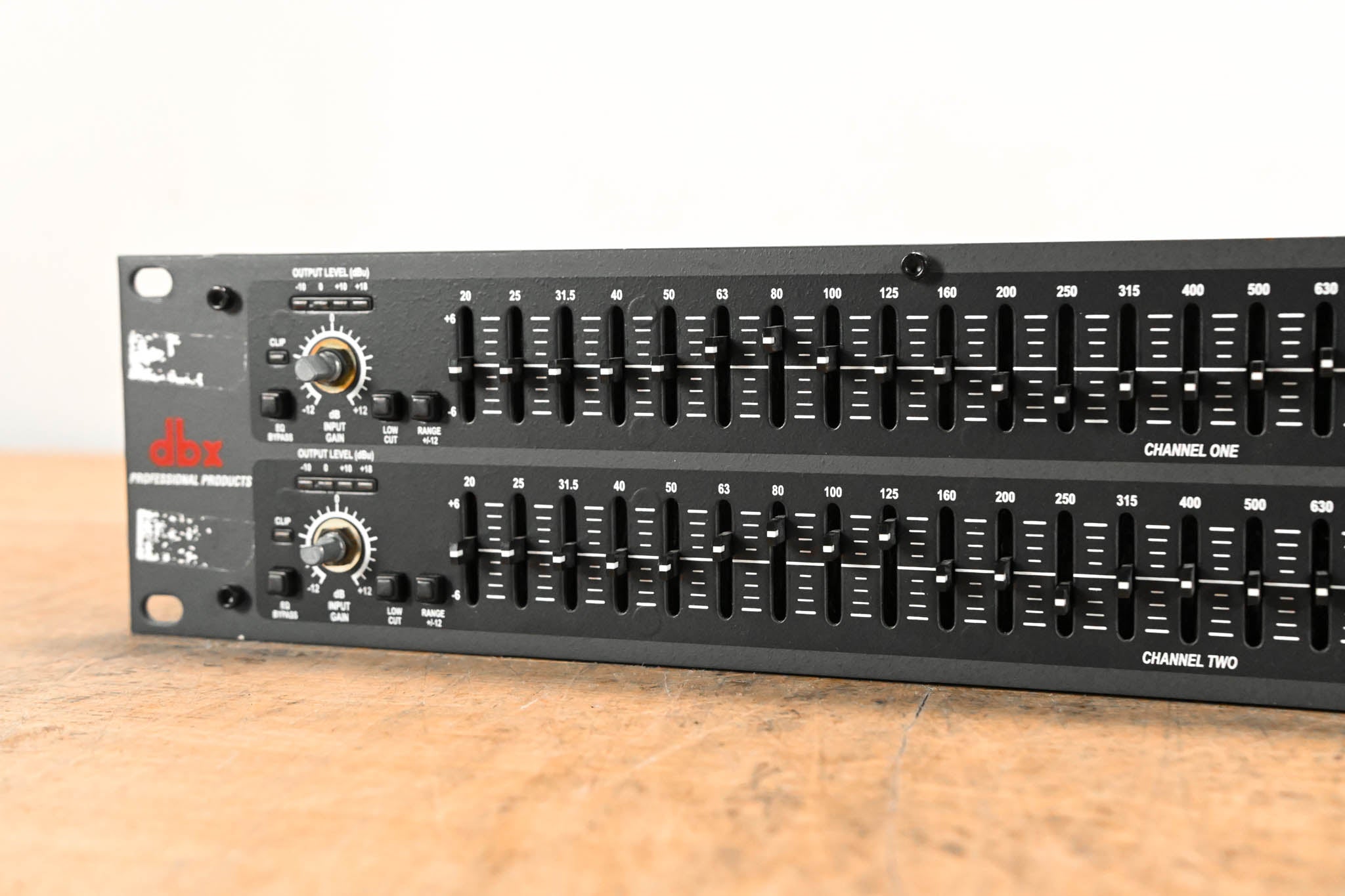 dbx 231 Dual-Channel 31-Band Graphic Equalizer CG01VRH