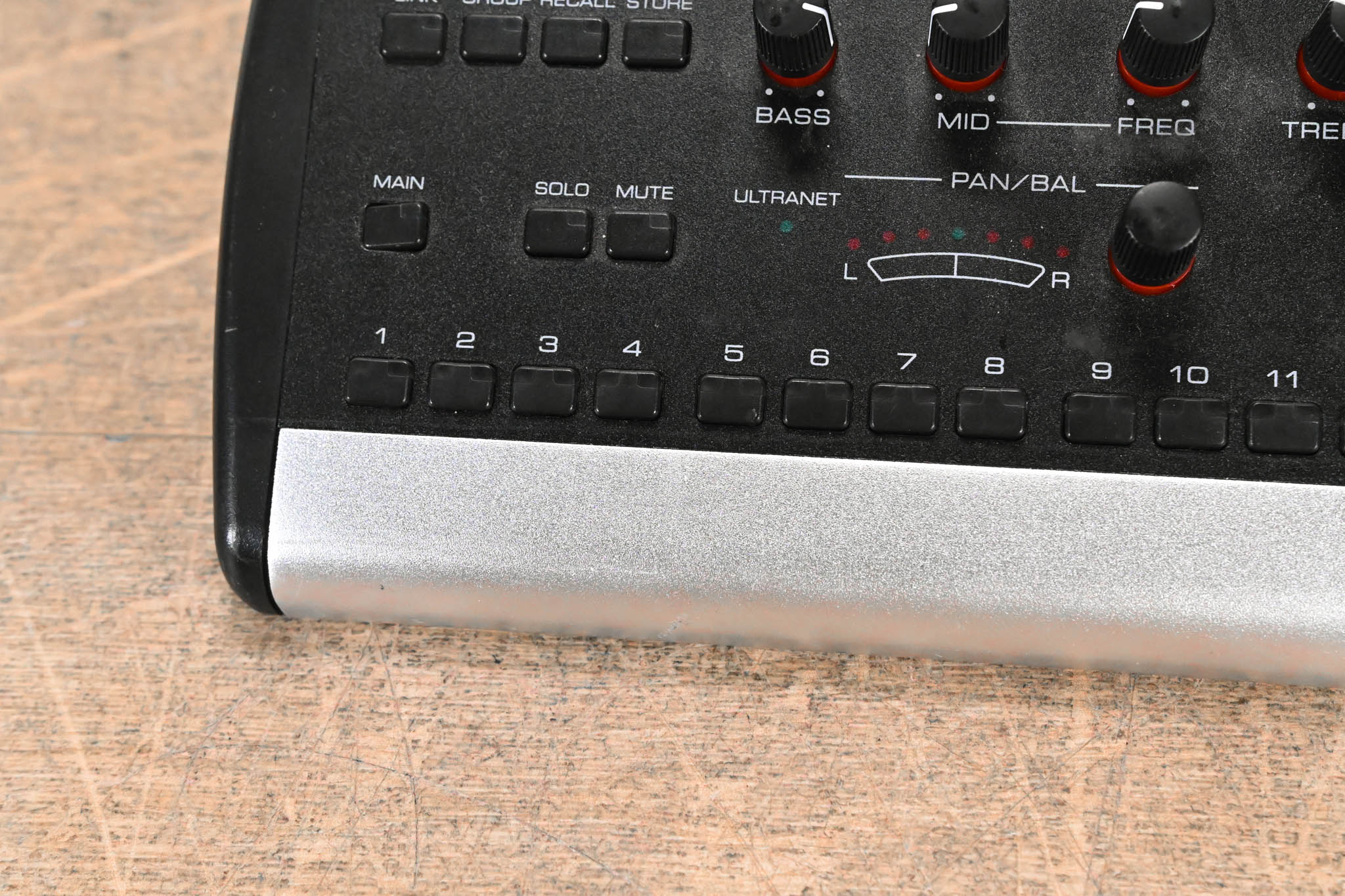 Behringer Powerplay P16-M 16-Channel Digital Personal Mixer