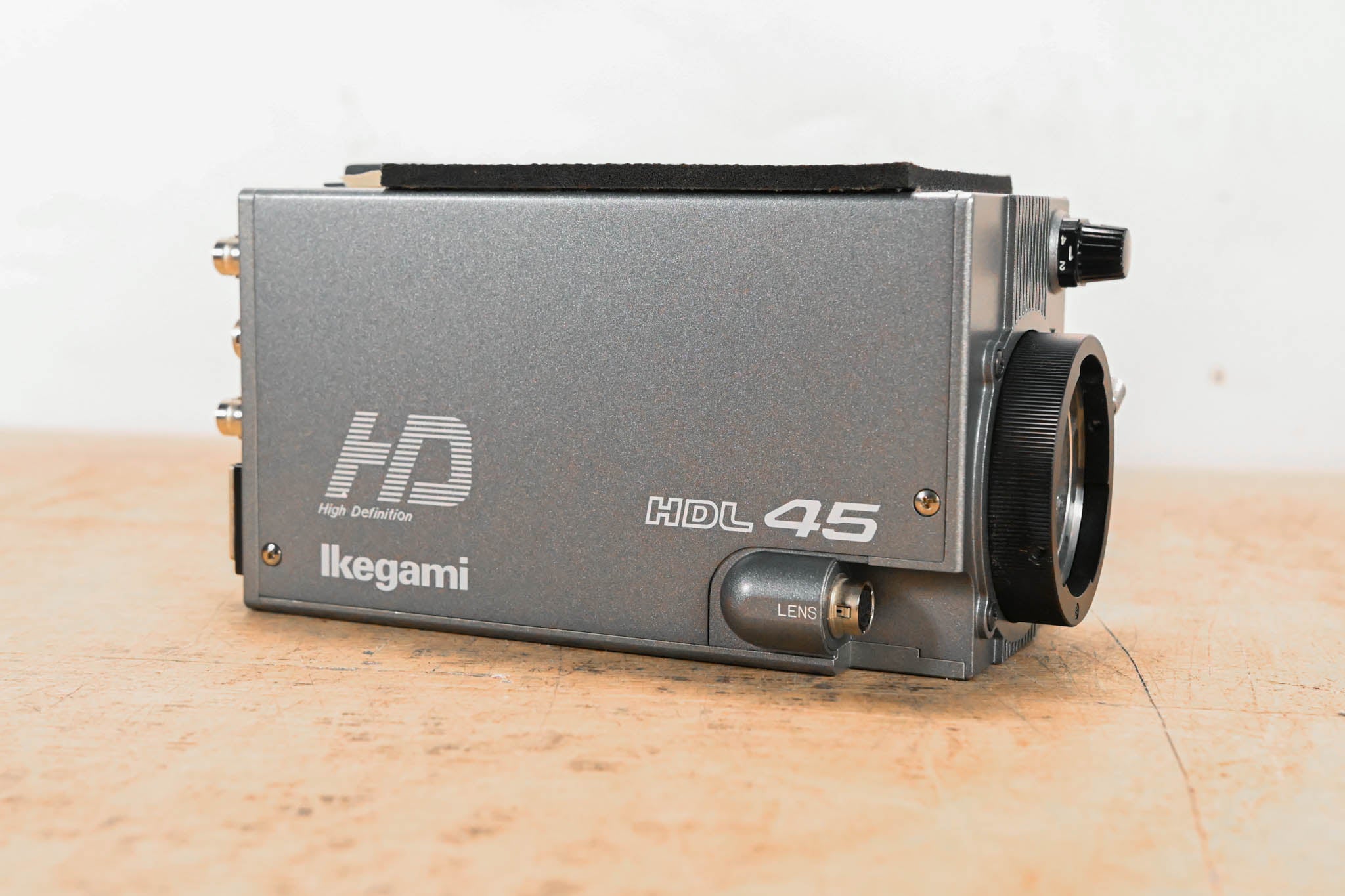 Ikegami HDL-45i 3CCD Multi-Purpose HDTV Camera
