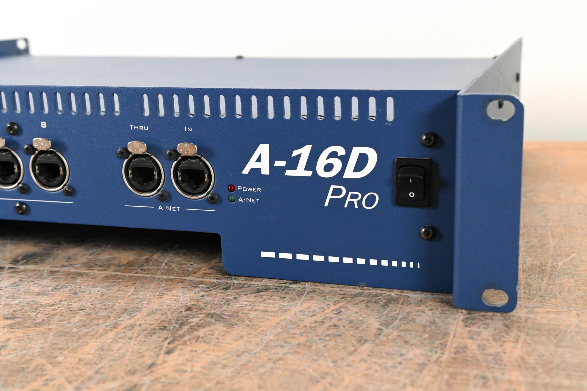 Aviom A-16D Pro A-Net Distributor