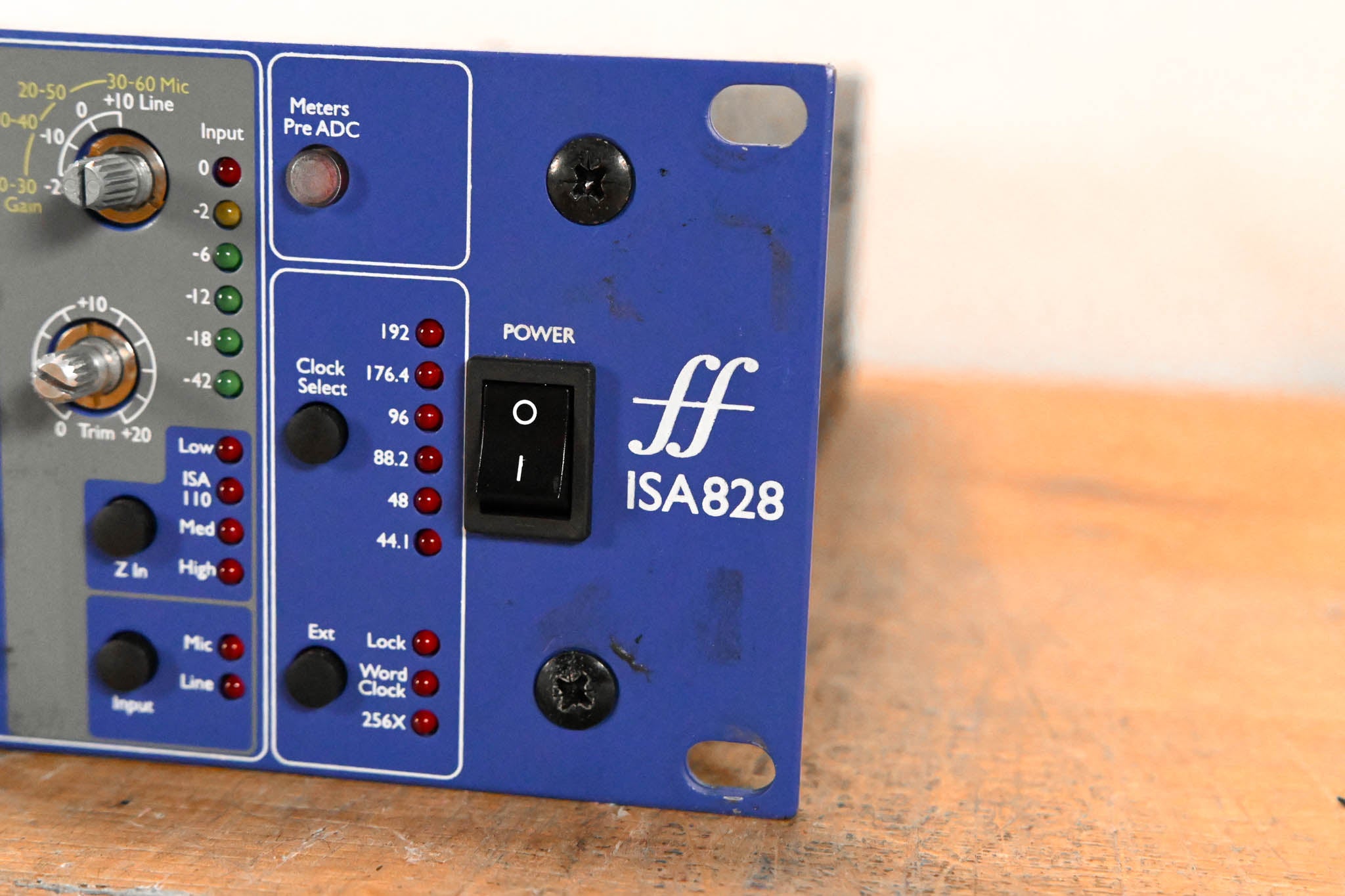 Focusrite ISA828 8-Channel Microphone Preamp w/ Optional Digital Card