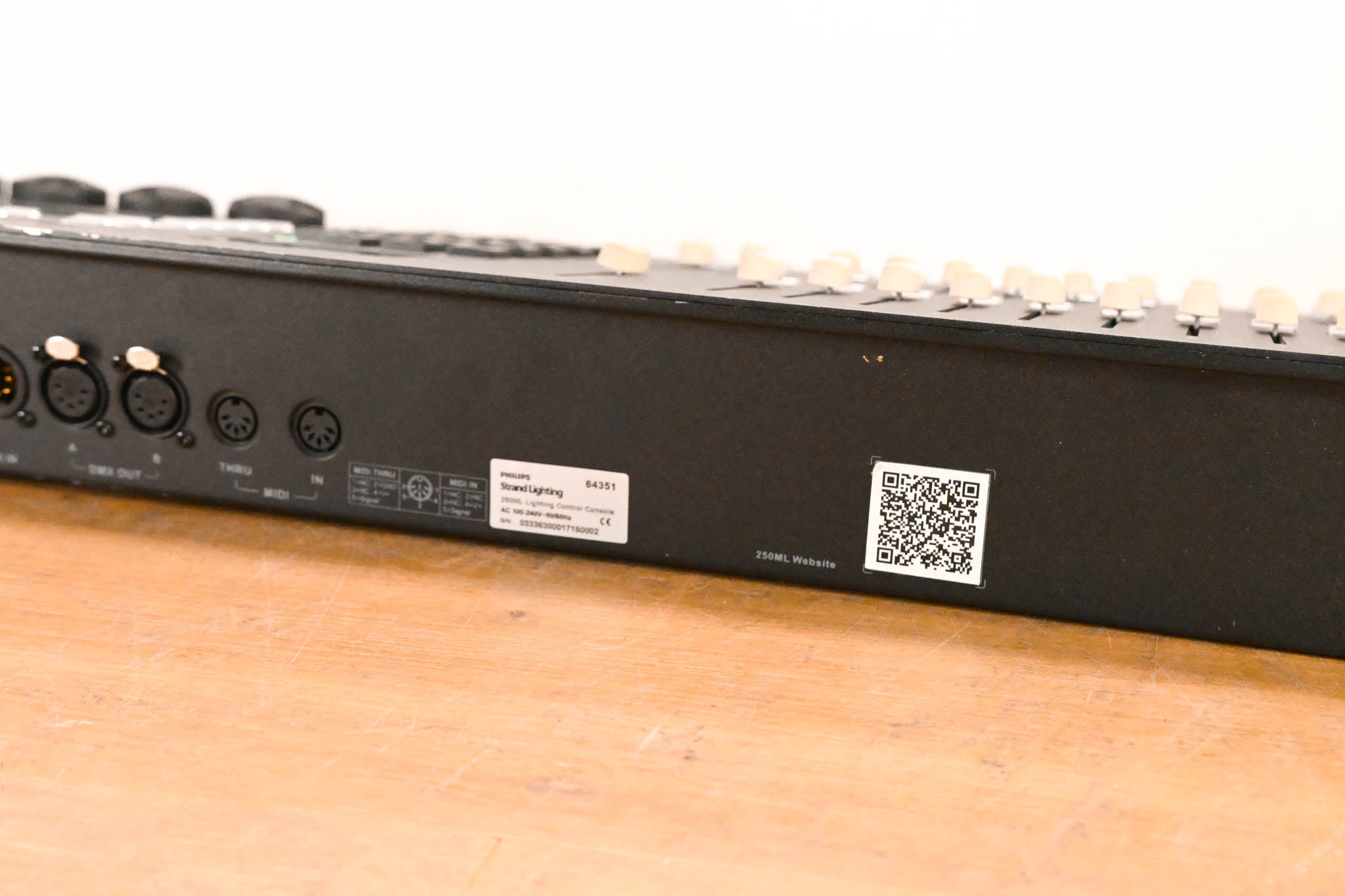 Philips Strand Lighting 250ML Lighting Control Console (NO POWER SUPPLY)
