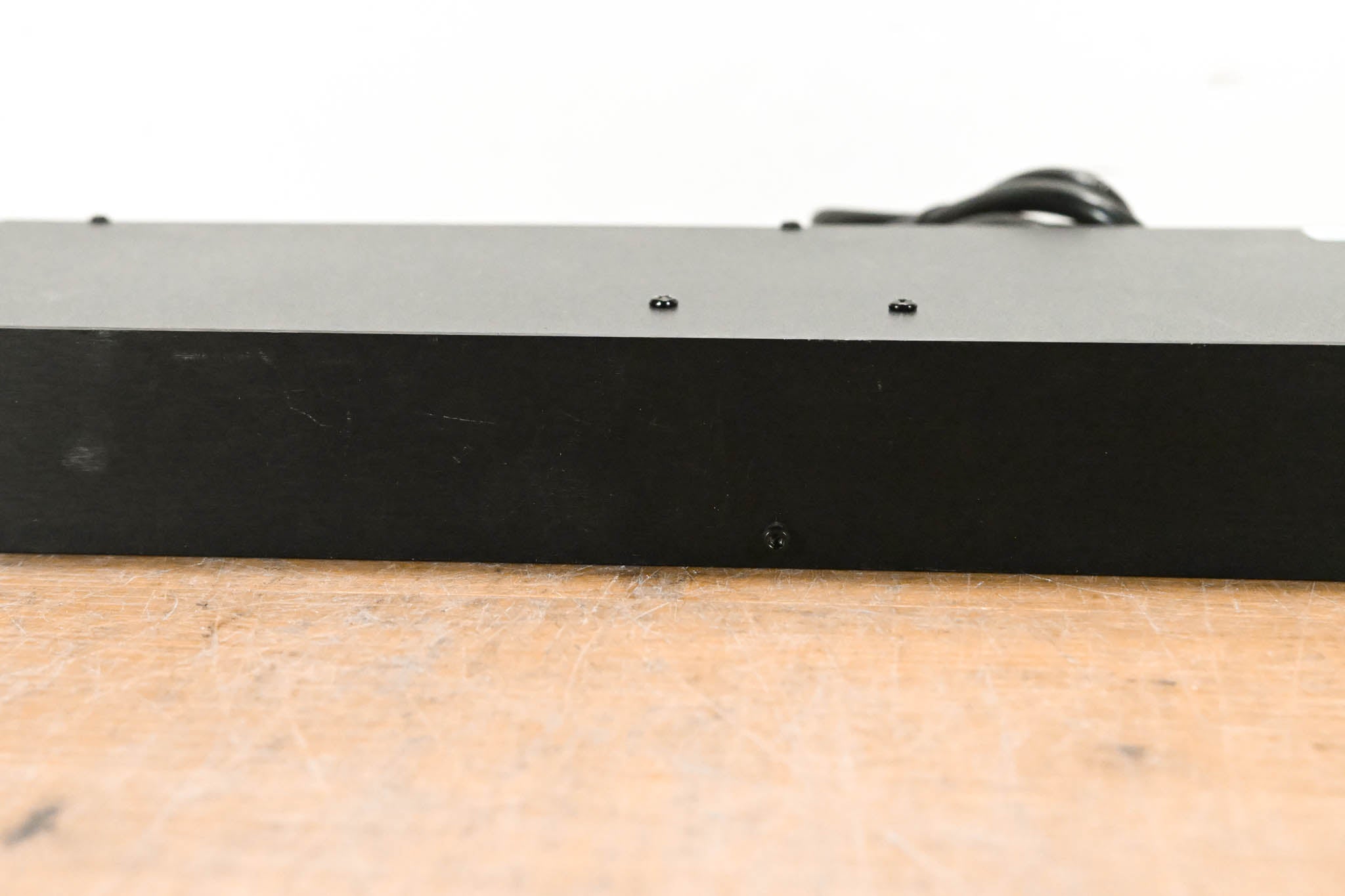 Furman M-8x 15A Power Conditioner