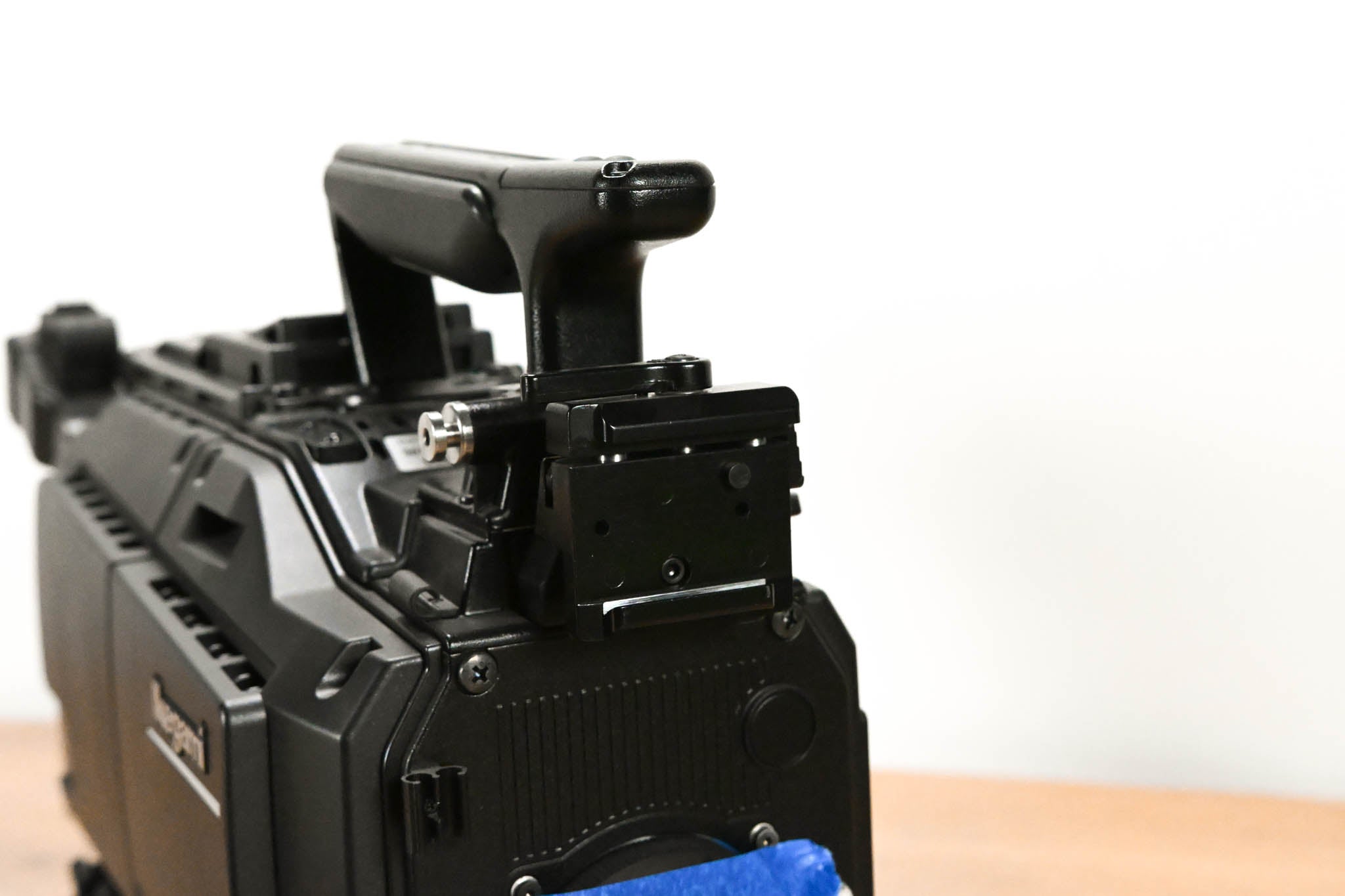 Ikegami HC-HD300 3-CMOS Full HD Camera w/ FA-300 Fiber Adapter
