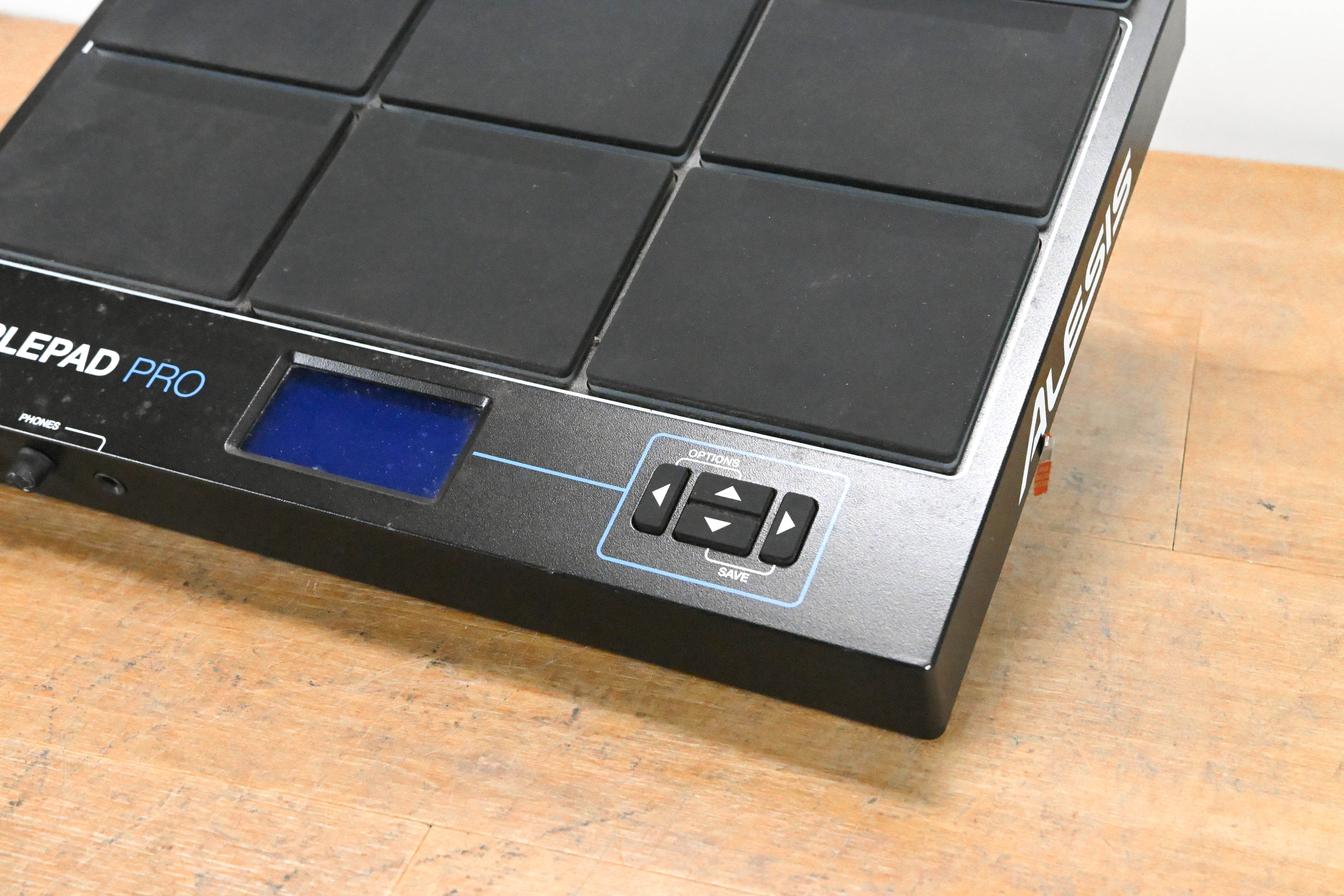 Alesis SAMPLEPAD PRO Percussion and Sample Instrument (NO POWER SUPPLY)