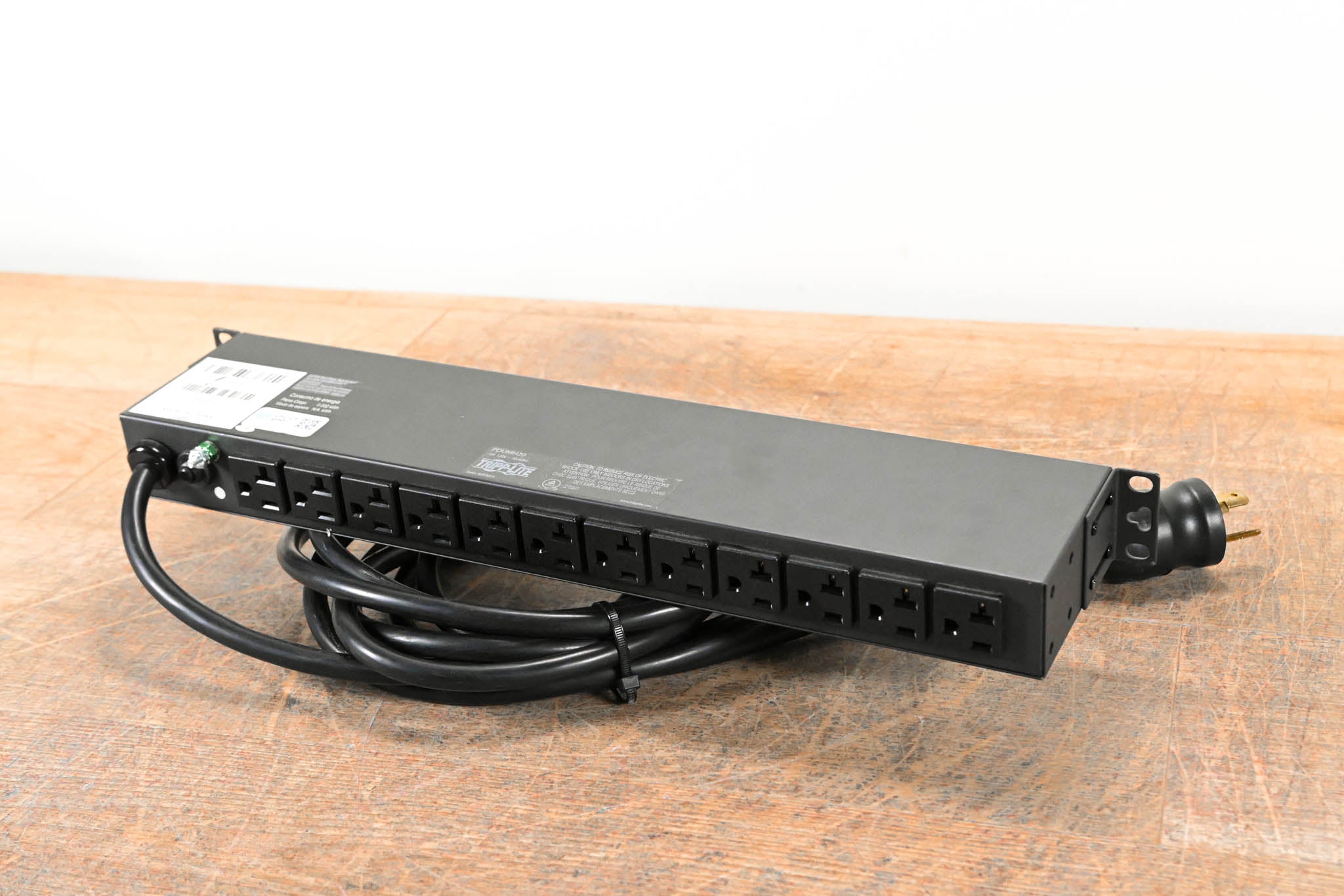 Tripp Lite PDUMH20 20A, 12-Outlet 2.4kW Single-Phase Local Metered PDU