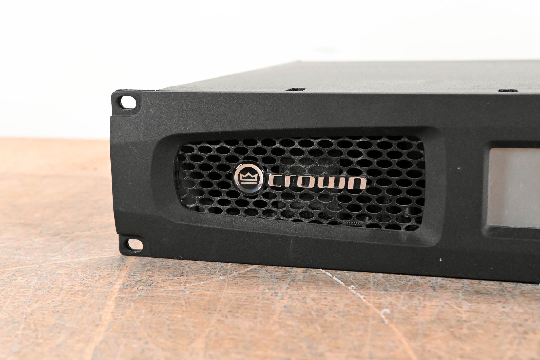 Crown DCi 4|300N DriveCore Install 4-Channel Power Amplifier