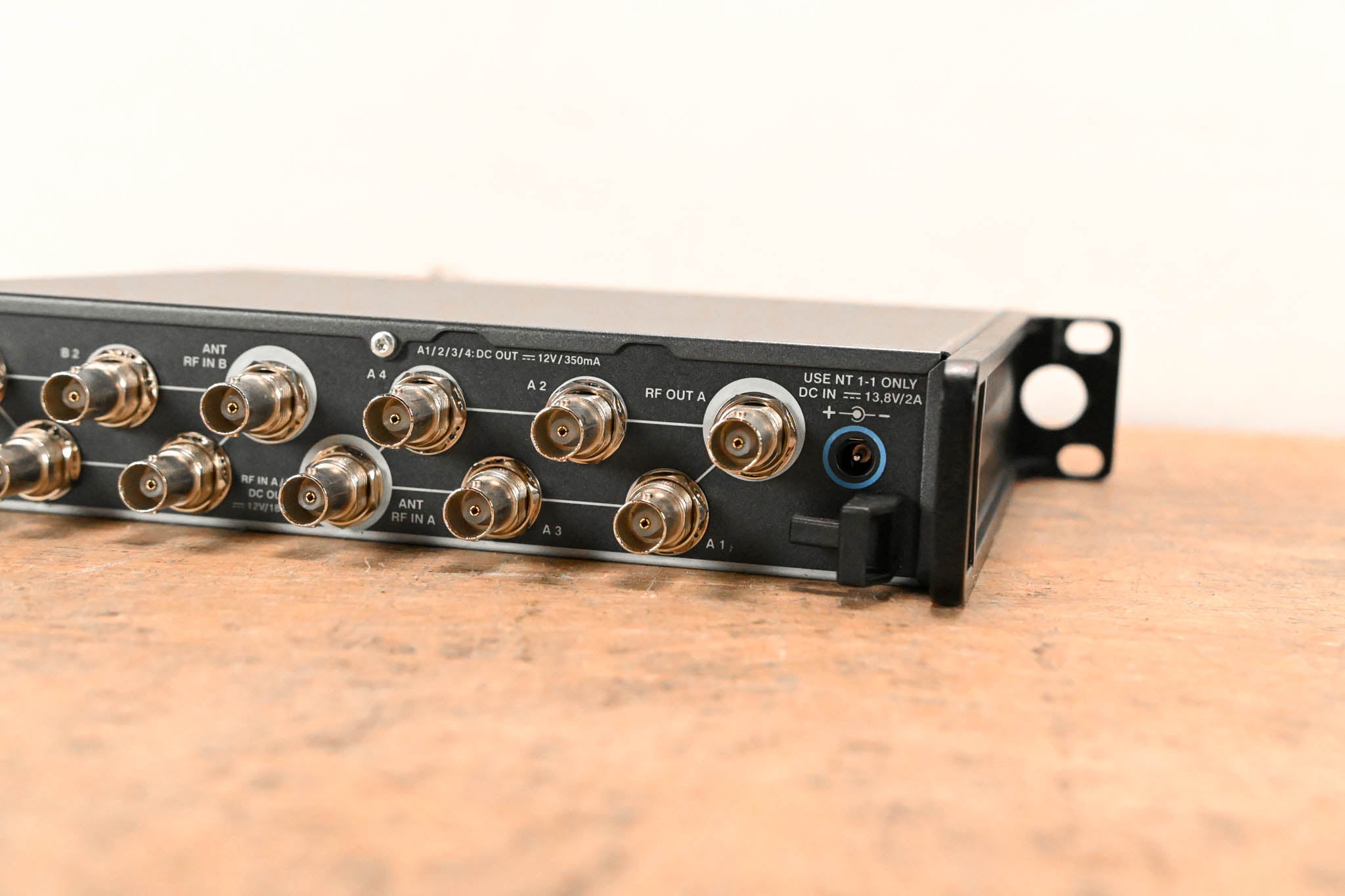Sennheiser ASA 1 Active Antenna Splitter - 500-870 MHz (NO POWER SUPPLY)
