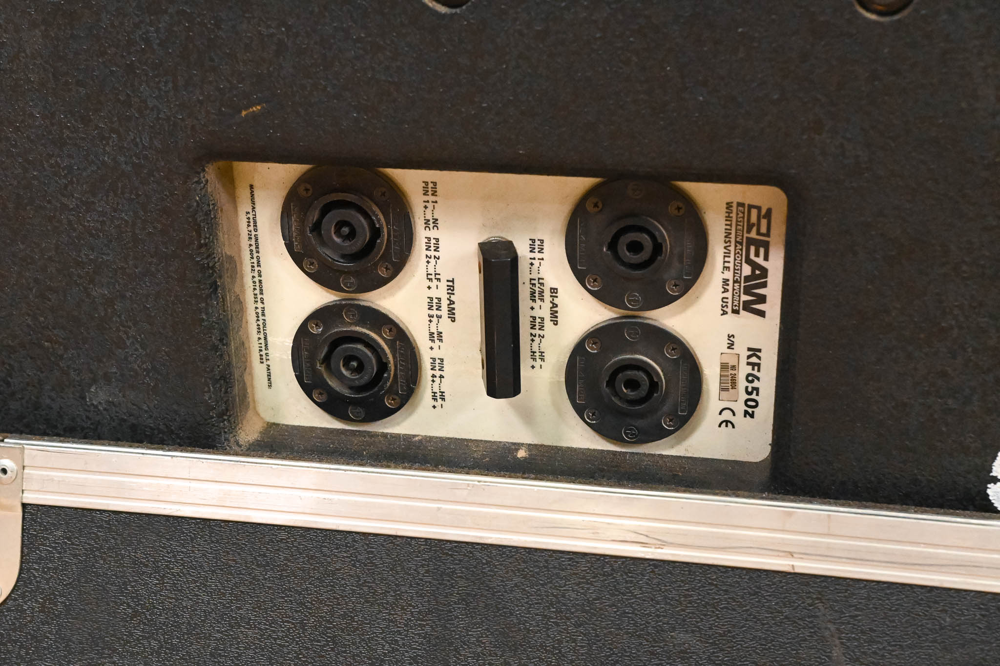 EAW KF650z Virtual Array Full Range Loudspeaker (PAIR) w/ Road Case