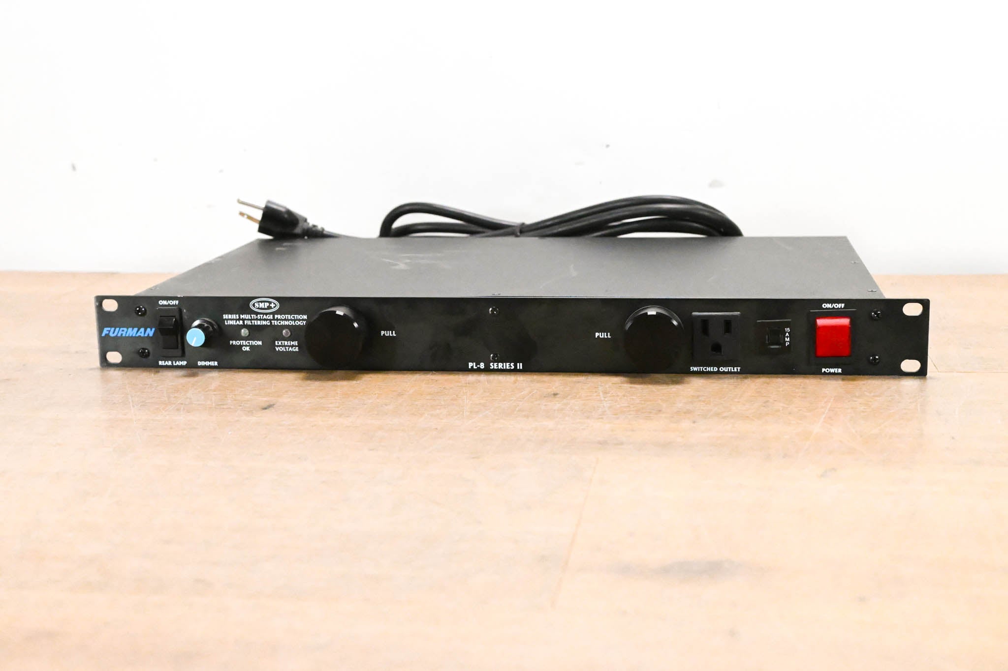Furman PL-8 Series II 8-Outlet Rackmount Power Conditioner