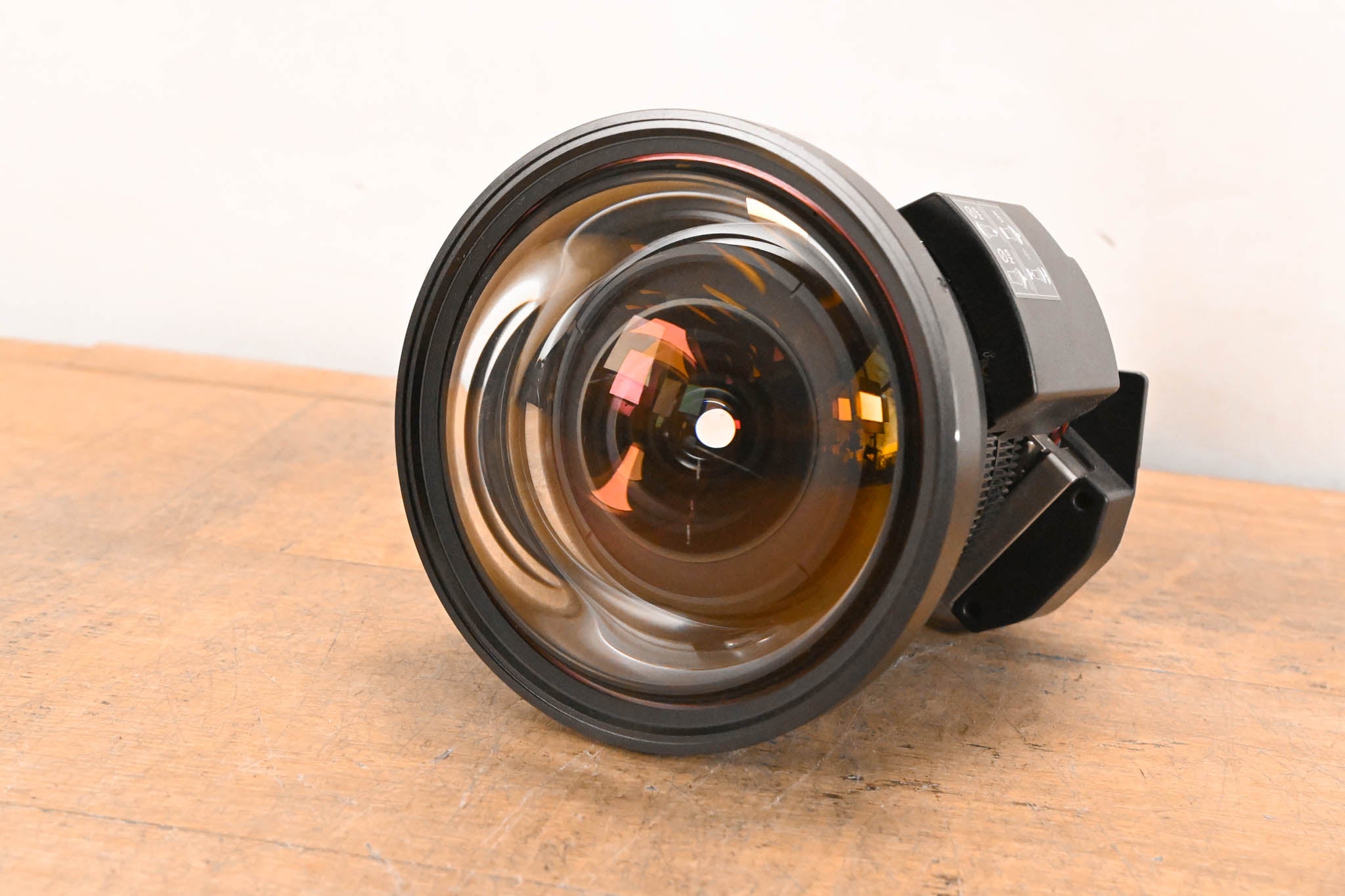 Epson ELPLU04 Short-Throw Zoom Lens #2