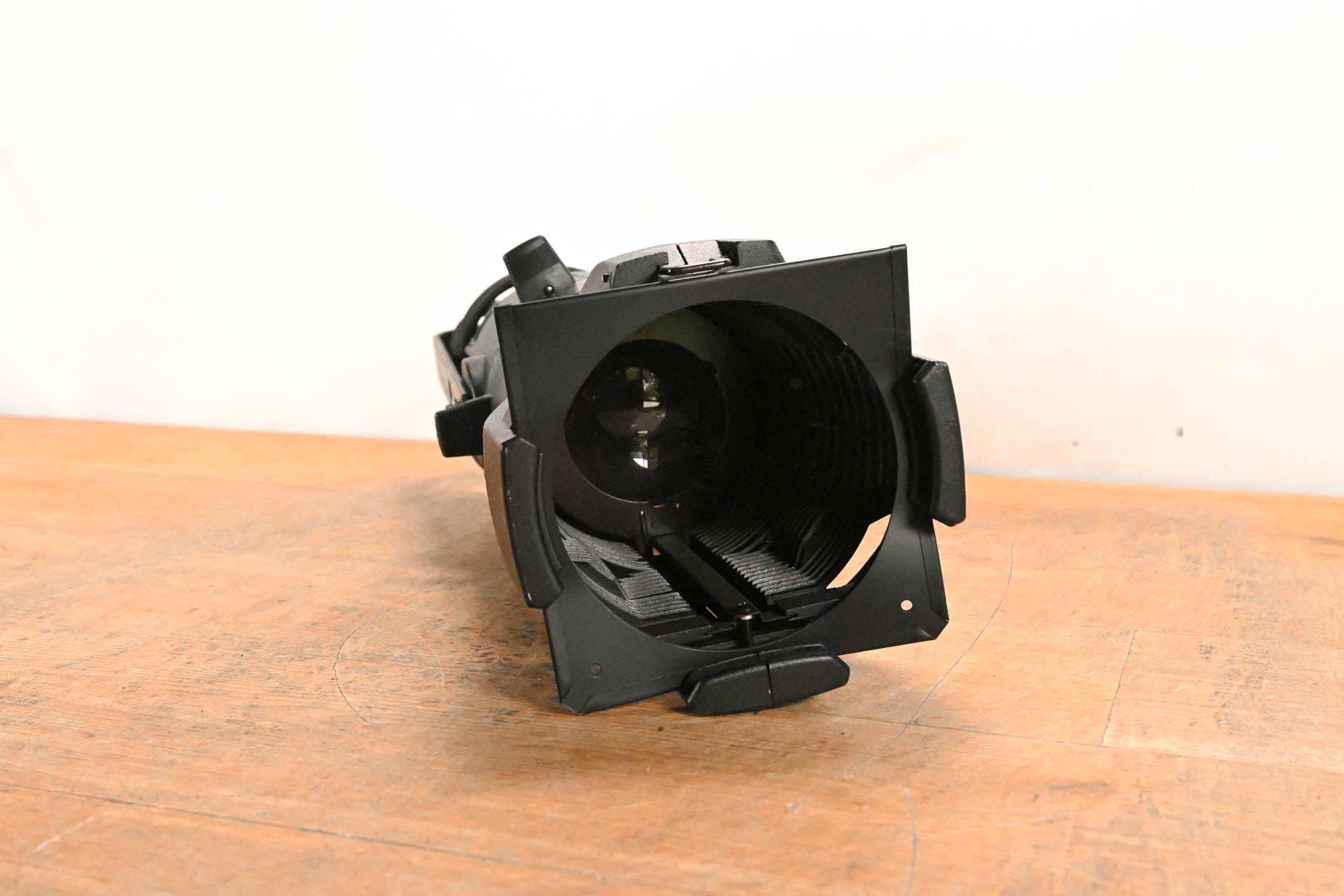 ETC Source Four Jr 26 Degree 575 Ellipsoidal Light