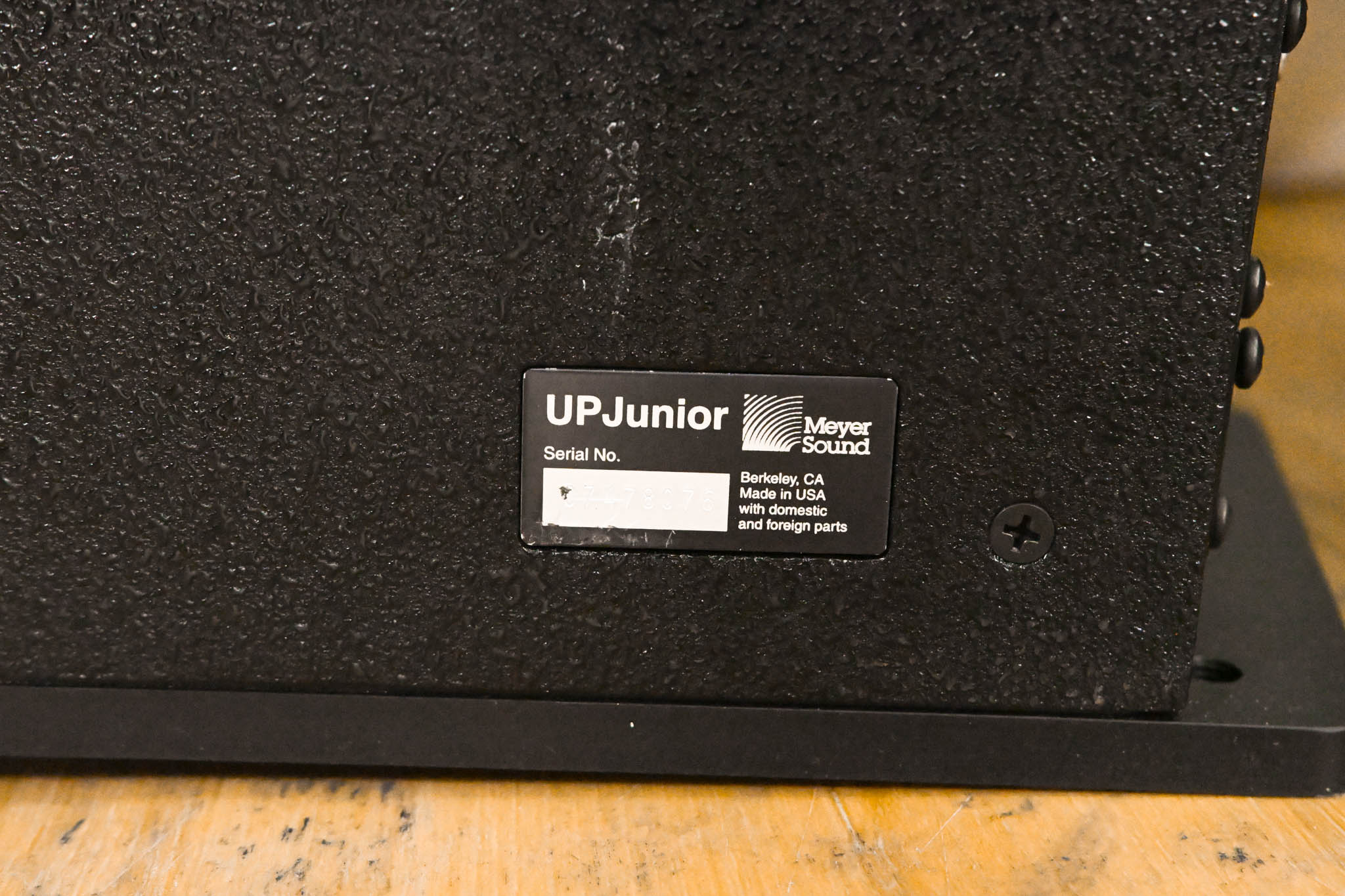 Meyer Sound UPJunior UltraCompact VariO Loudspeaker (PAIR)