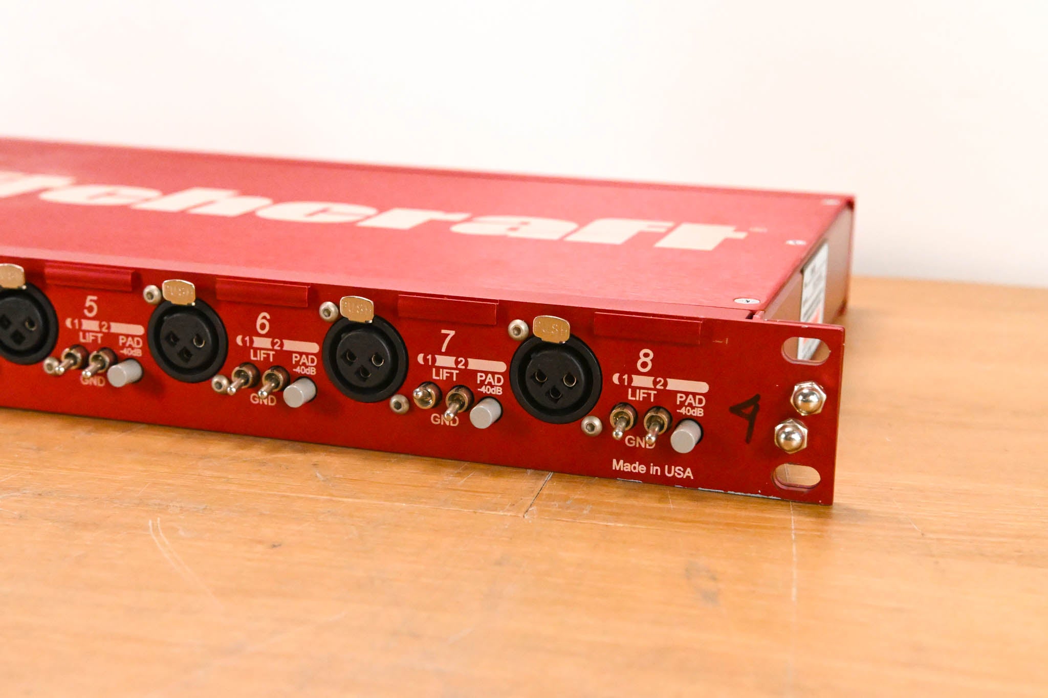 Switchcraft RMAS8 8-Input 3-Way Splitter