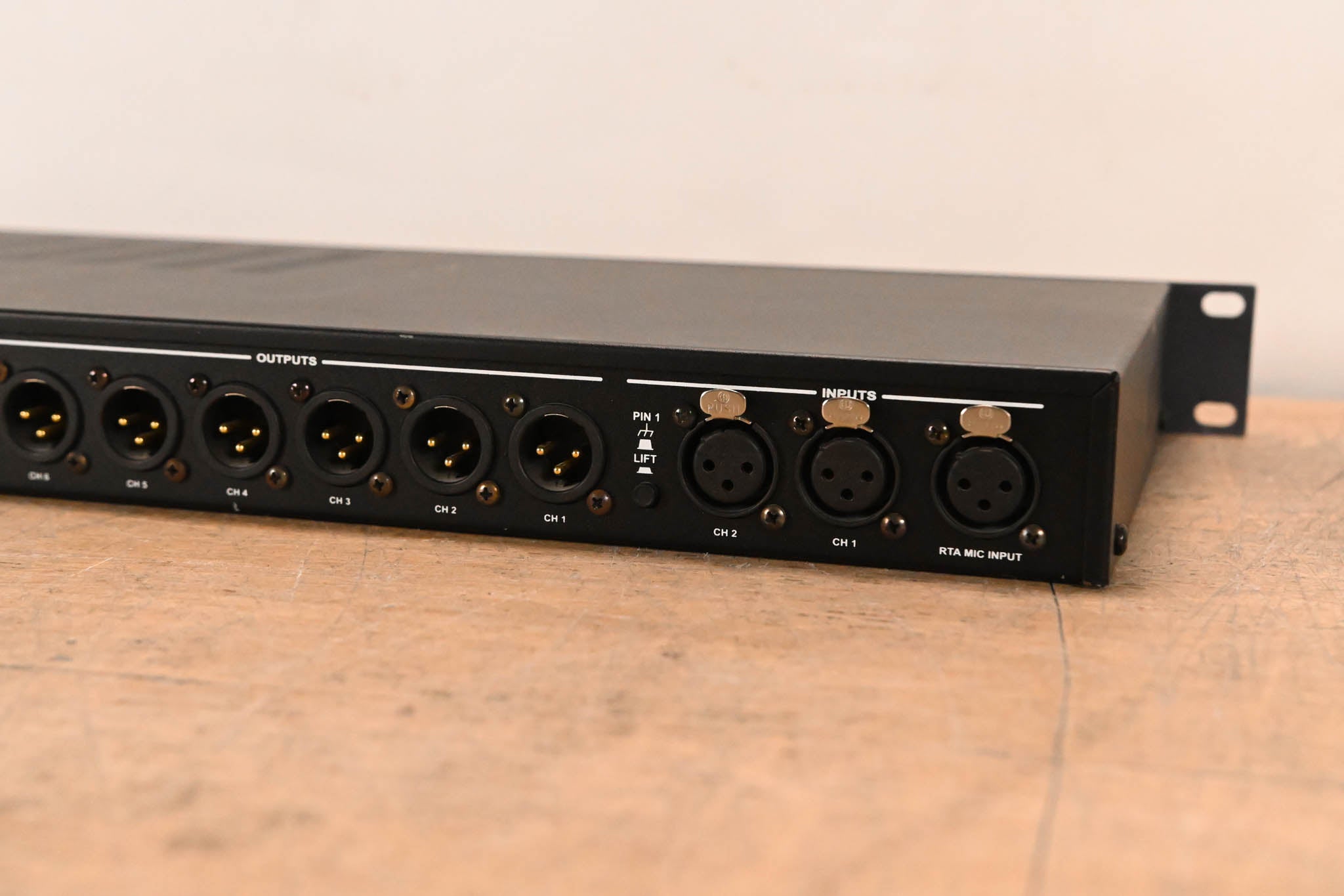 dbx DriveRack 260 Loudspeaker Management System
