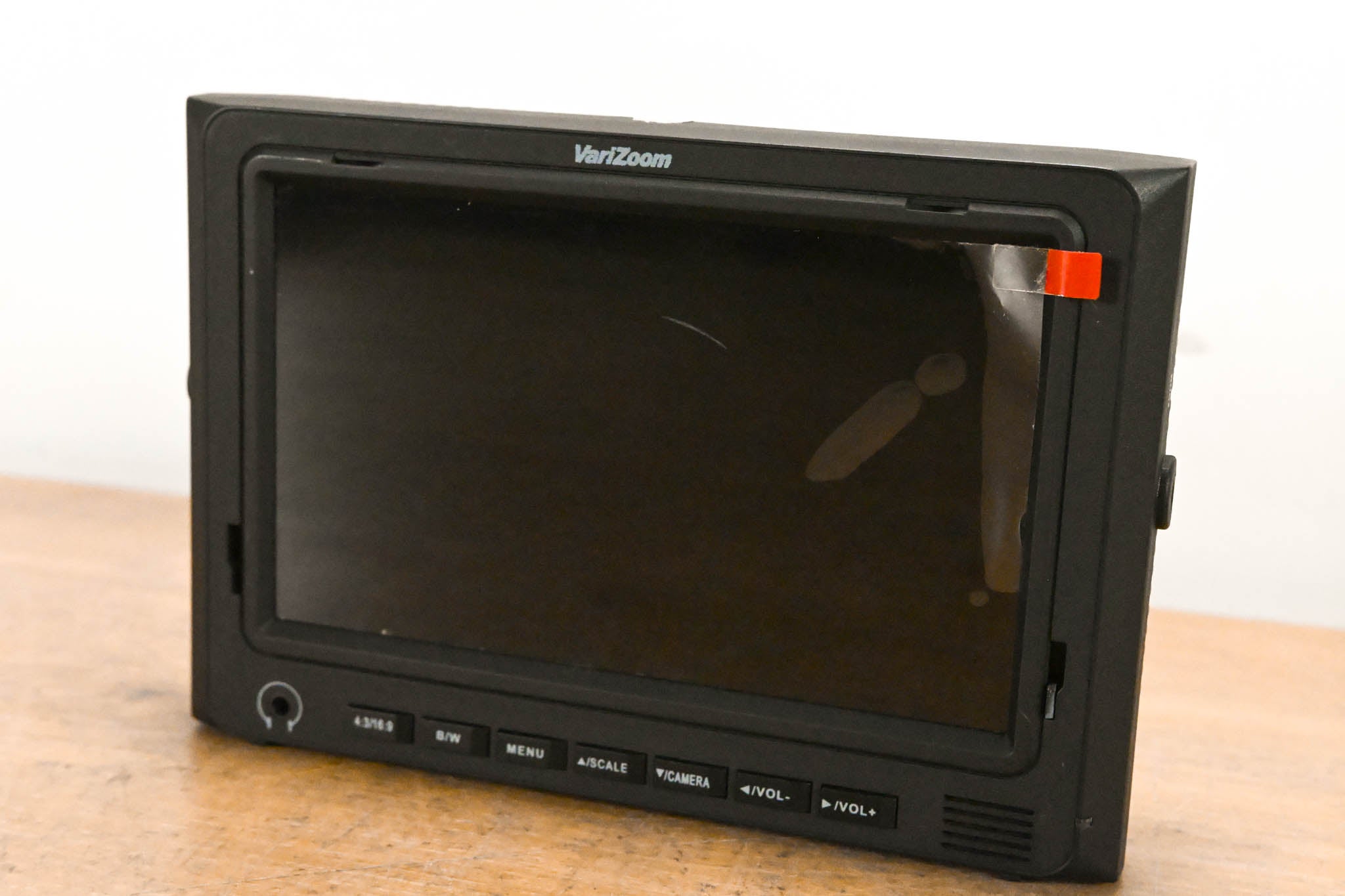 VariZoom VZ-M7 7" HDMI LCD Monitor (NO POWER SUPPLY)