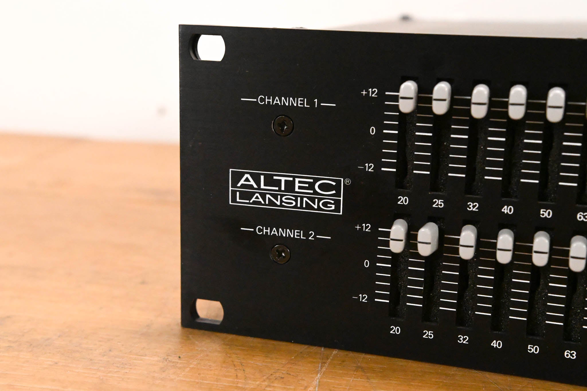 Altec Lansing 1432A 31 Band Graphic Equalizer