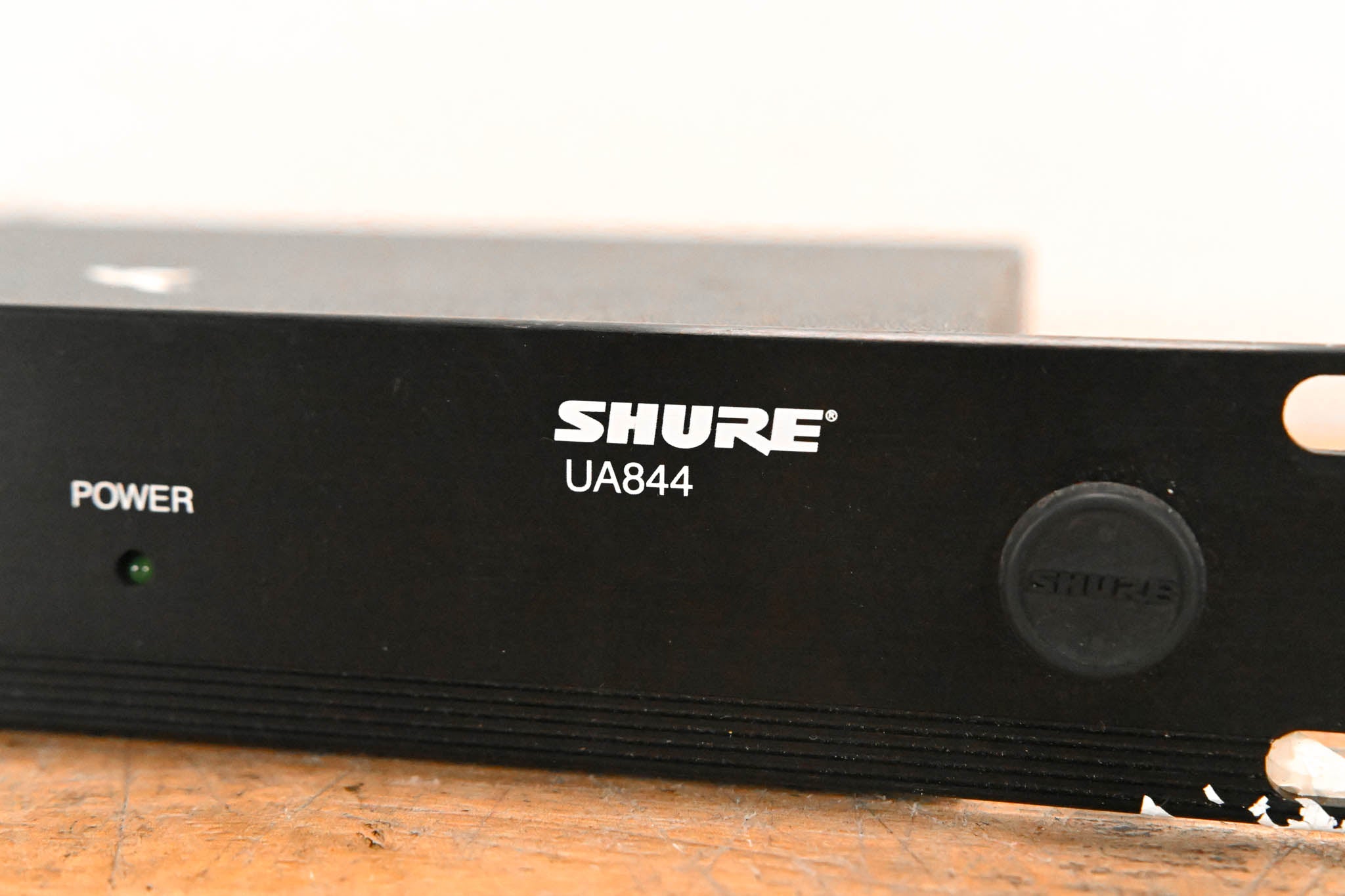 Shure UA844SWB Antenna Distribution System - 470-952 MHz NO POWER SUPPLY