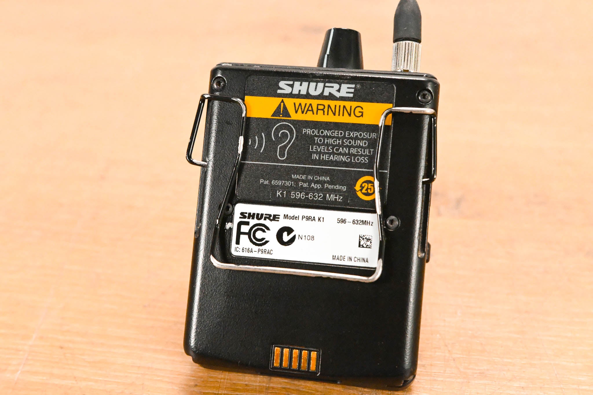 Shure P9RA-K1 Wireless Bodypack Receiver - K1 Band: 596-632 MHz