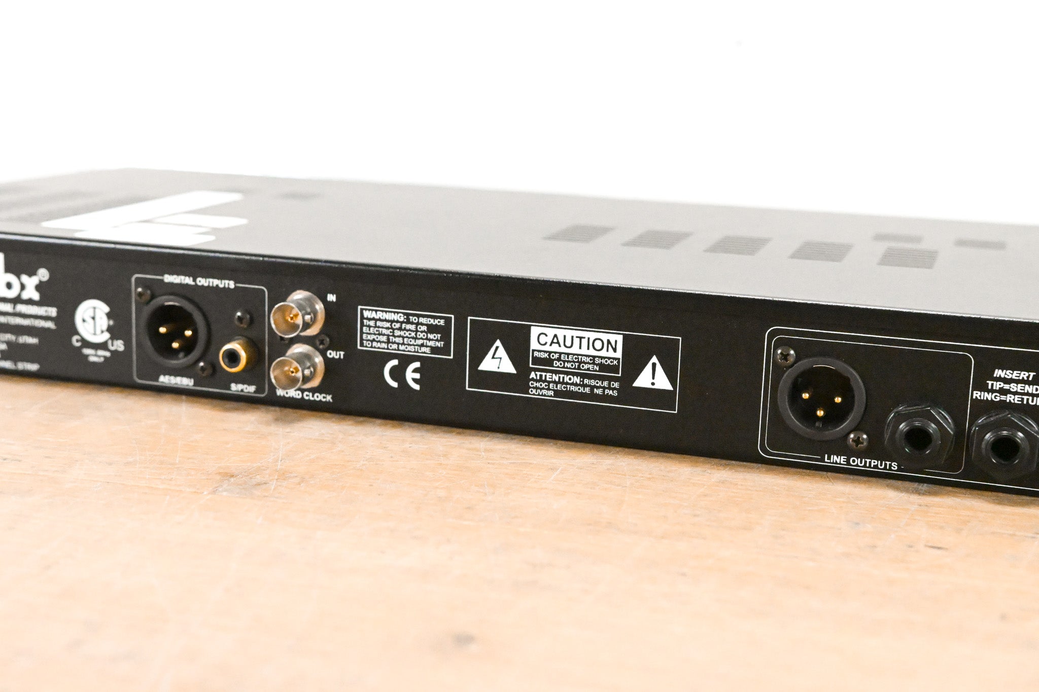 dbx 376 Tube Channel Strip with Digital Out