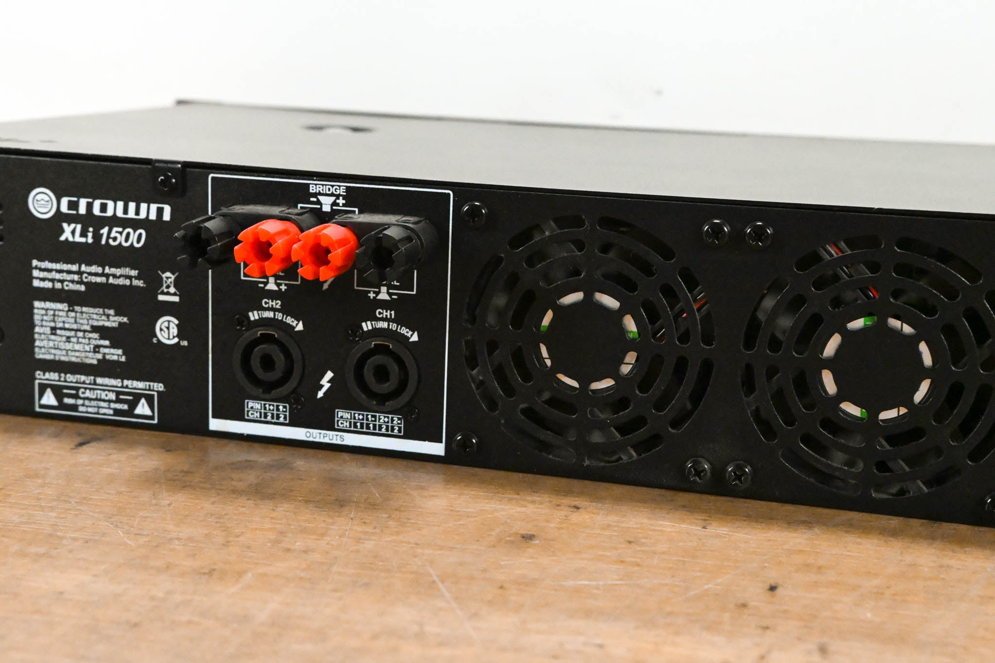 Crown XLi 1500 2-Channel, 450W @ 4Ω Power Amplifier