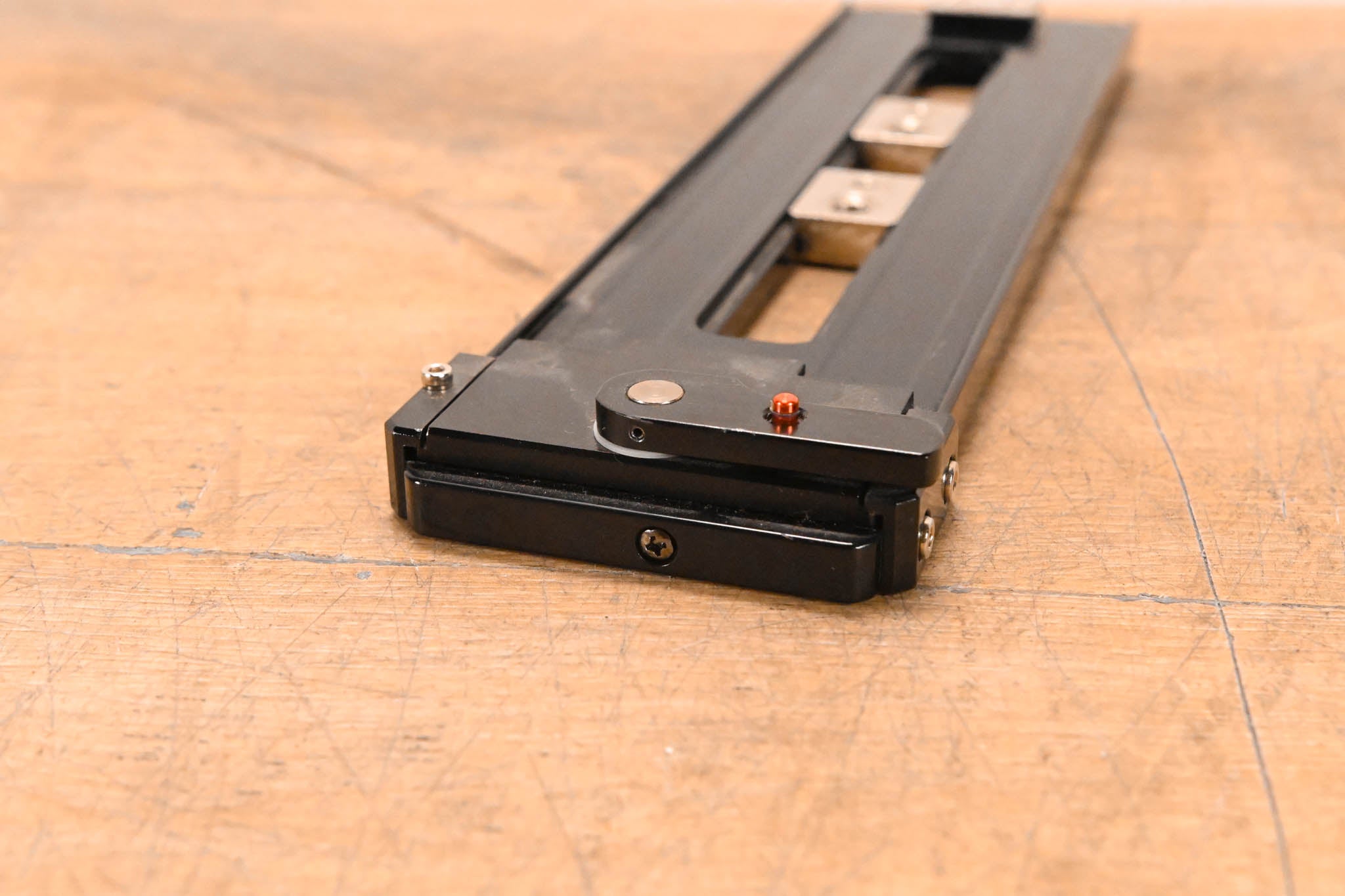 Hitachi TA-Z3 Tripod Quick Release Adapter