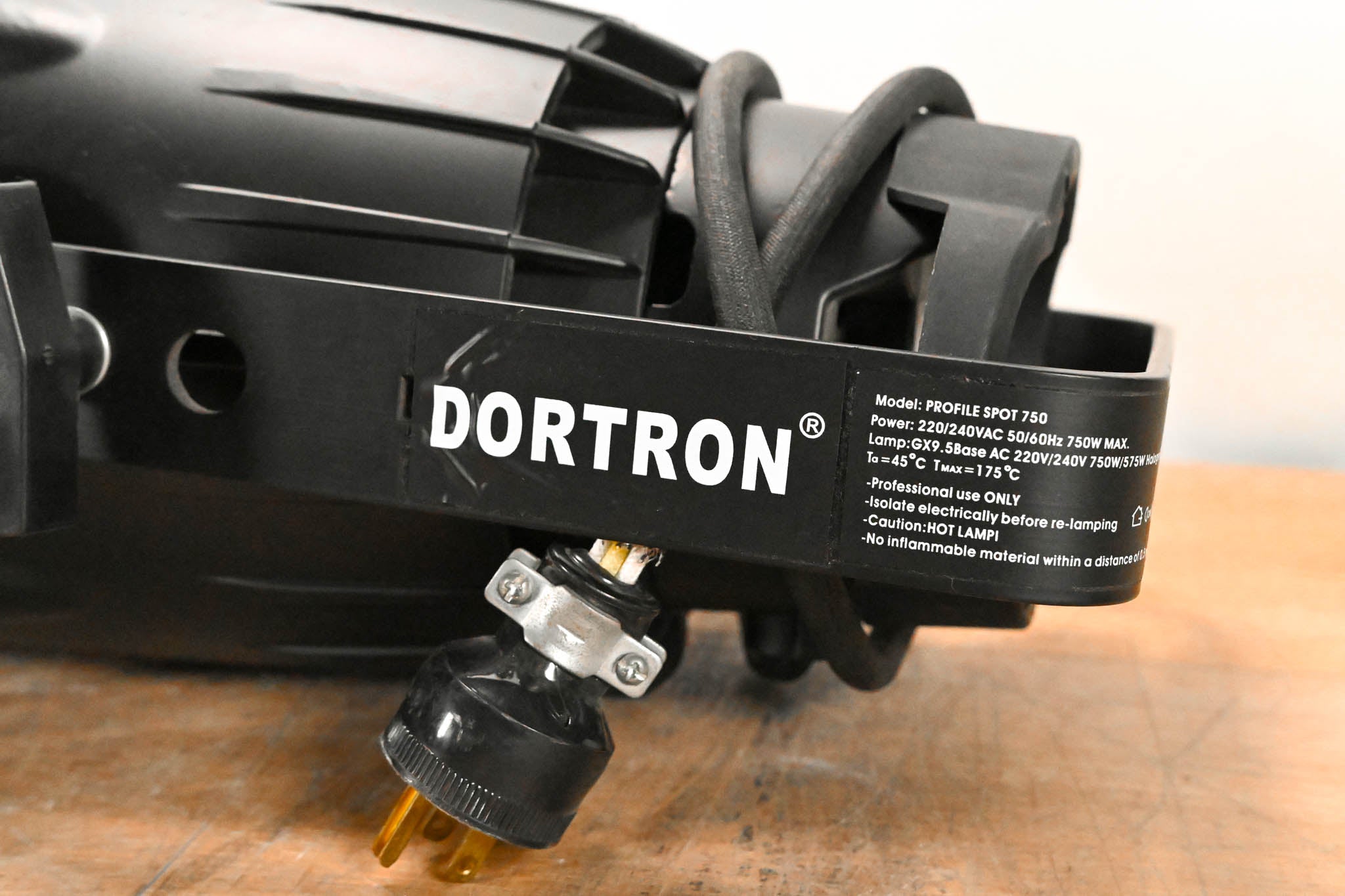 Dortron Profile Spot 750 19 Degree Ellipsoidal Light