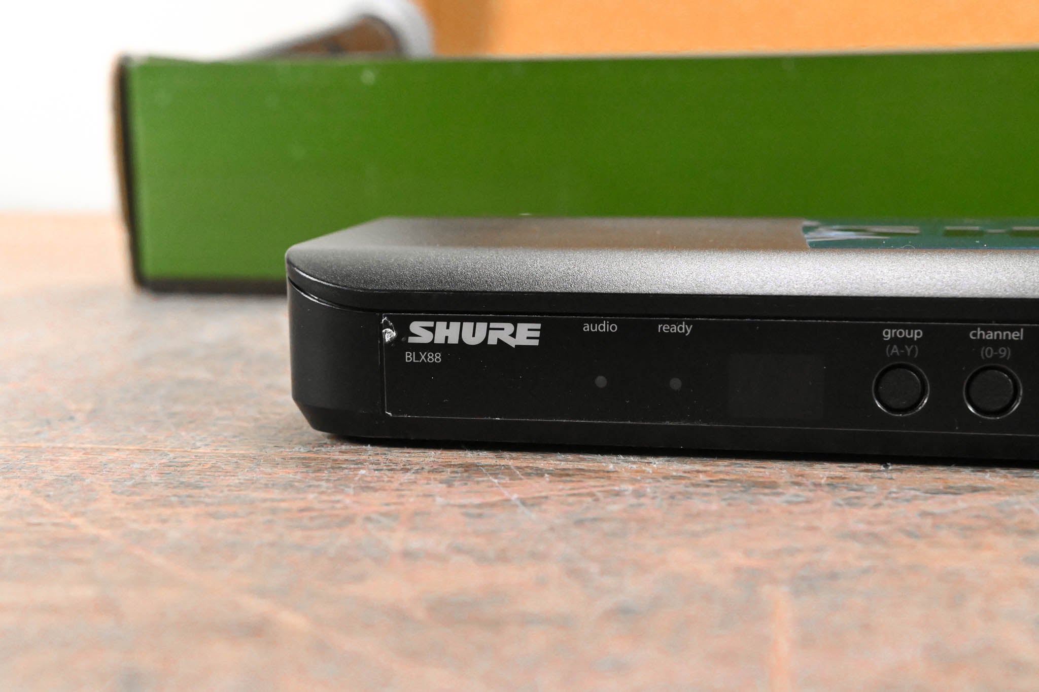 Shure BLX288/PG58 Wireless System with two PG58 Transmitters 614-638 MHz