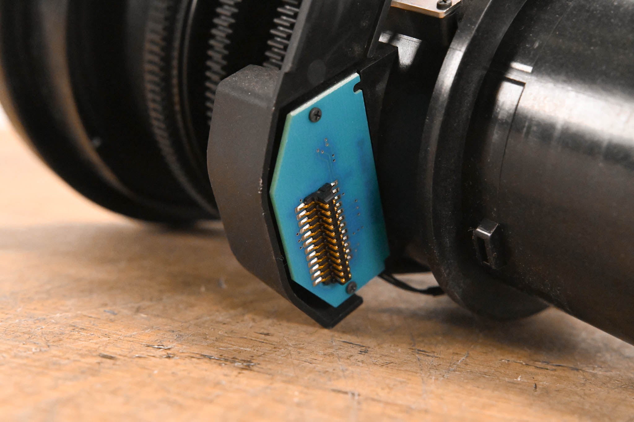 Epson ELPLU03 Wide Short Throw Zoom Lens #1