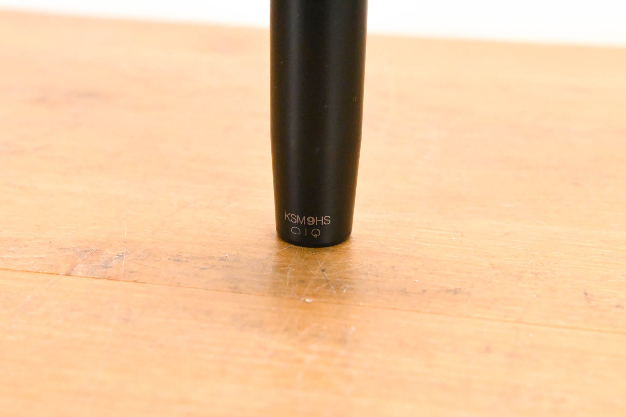 Shure KSM9HS Dual-Pattern Condenser Handheld Vocal Microphone