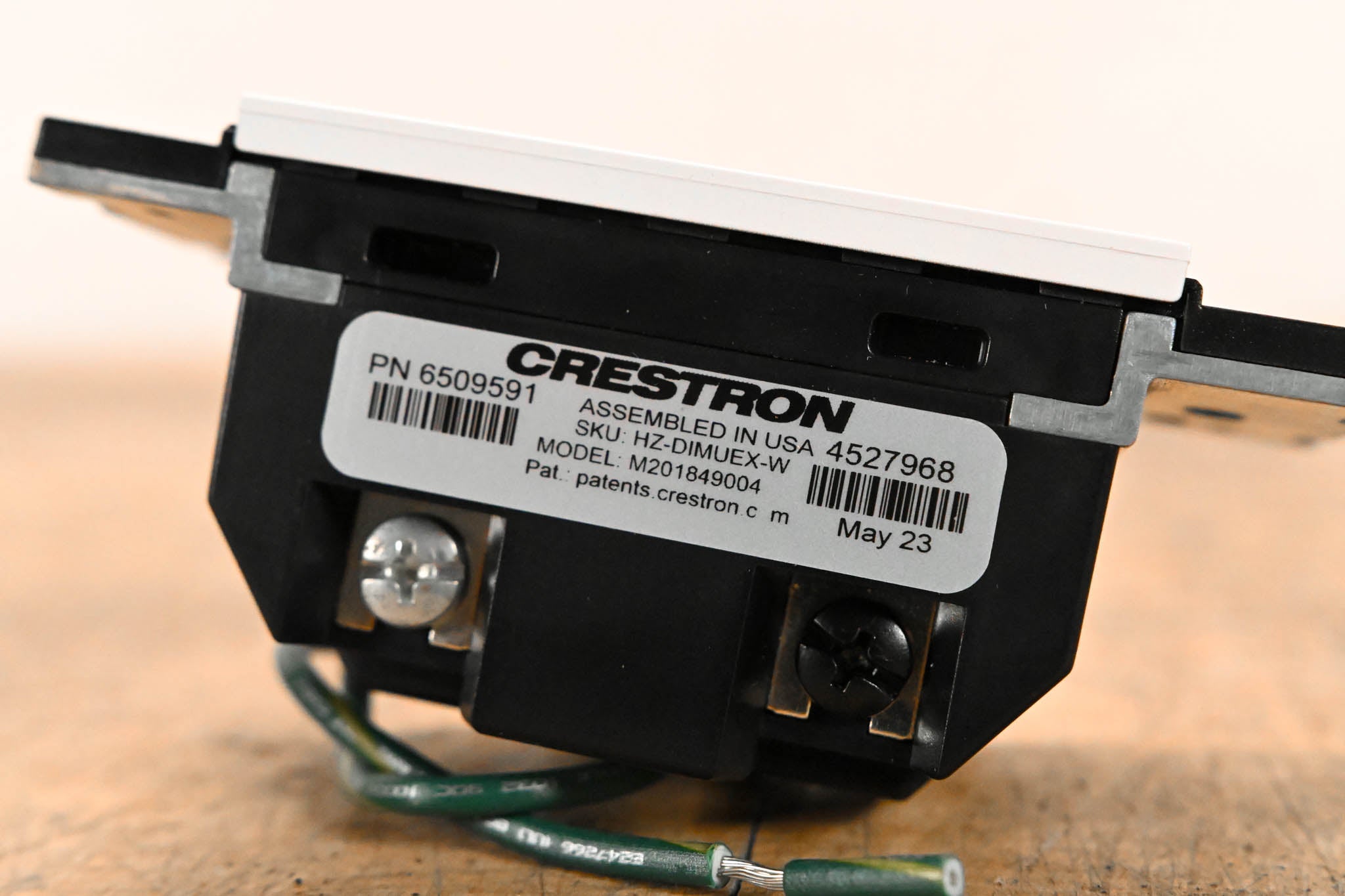 Crestron HZ-DIMUEX-W Horizon In-Wall Universal Phase Dimmer