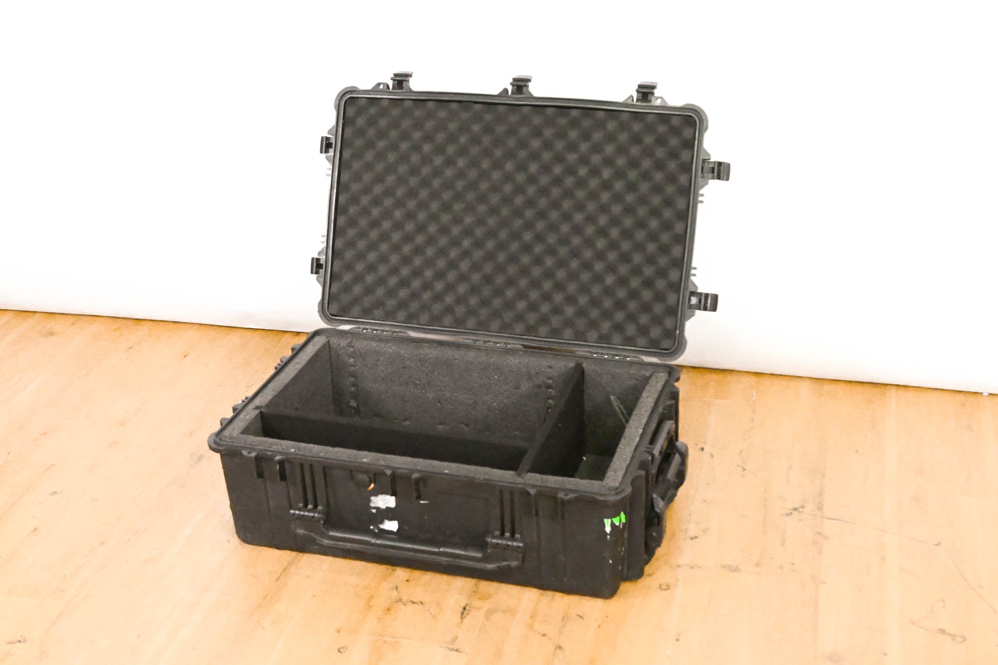 Pelican 1650 Protector Case with Foam