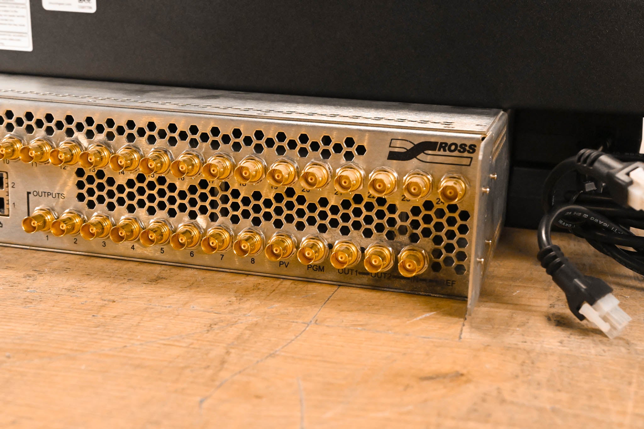 Ross Carbonite 1 M/E Production Switcher with Carbonite 1M Panel