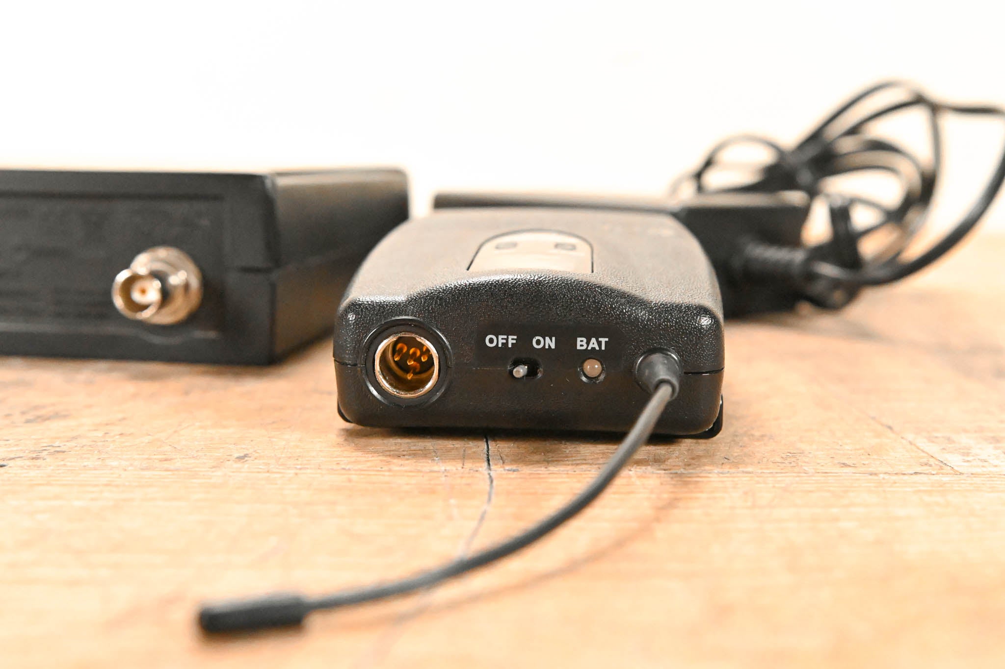 Shure ULXS14 Bodypack Wireless System - J1 Band: 554-590 MHz