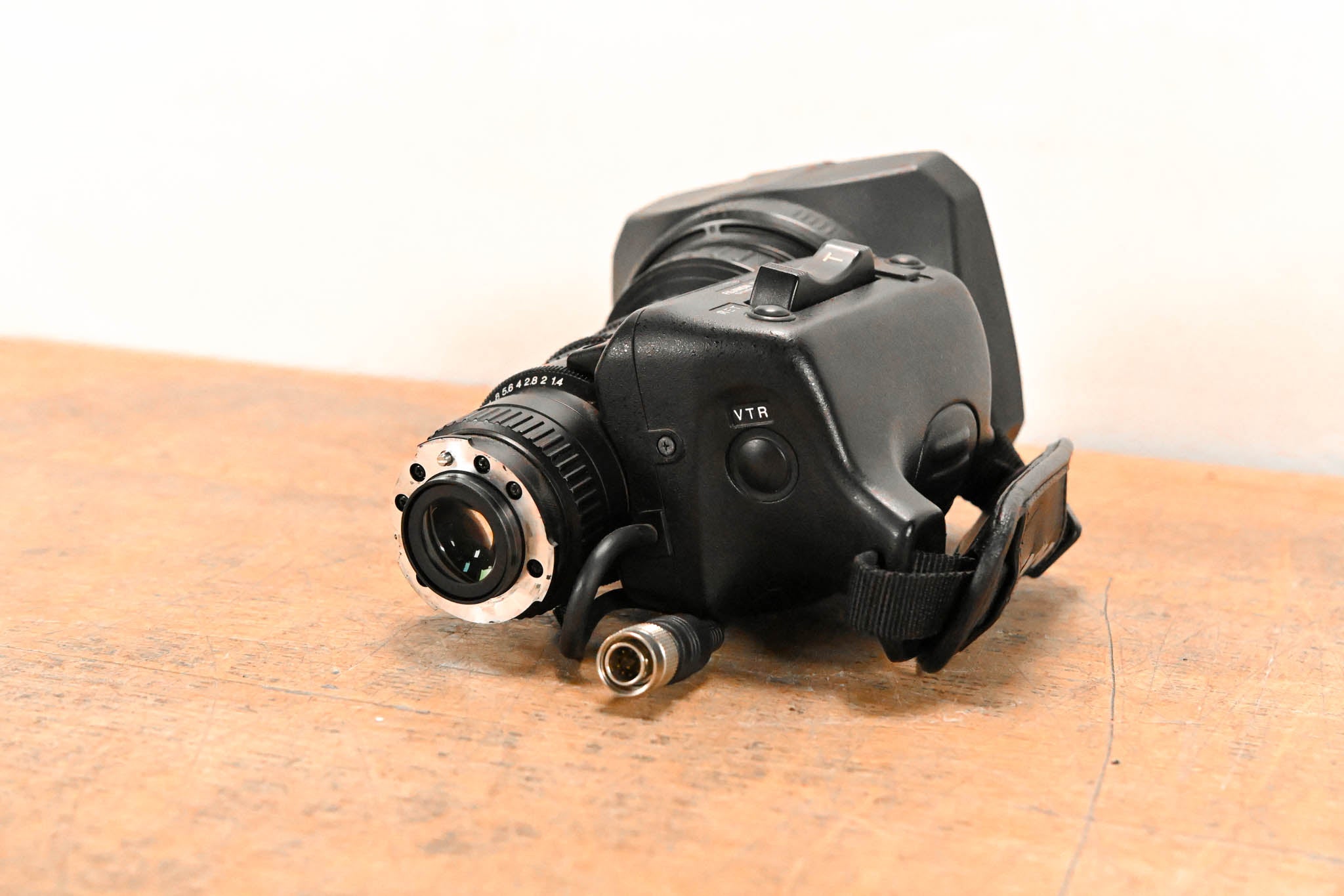 Fujinon Th16x5.5BRMU 1/3" Broadcast Zoom Lens - 1:1.4/5.5-88mm