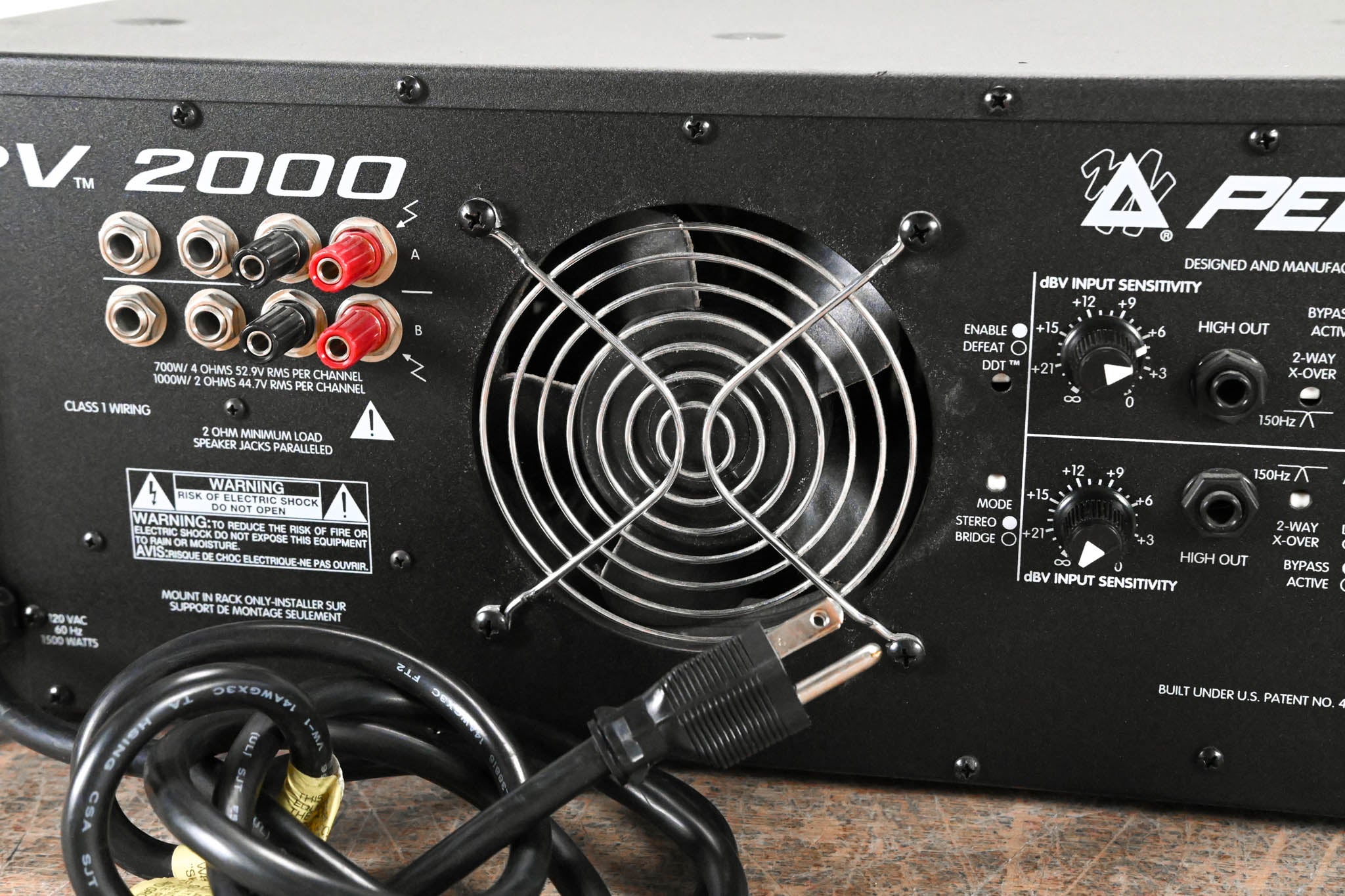 Peavey PV 2000 2-Channel Power Amplifier